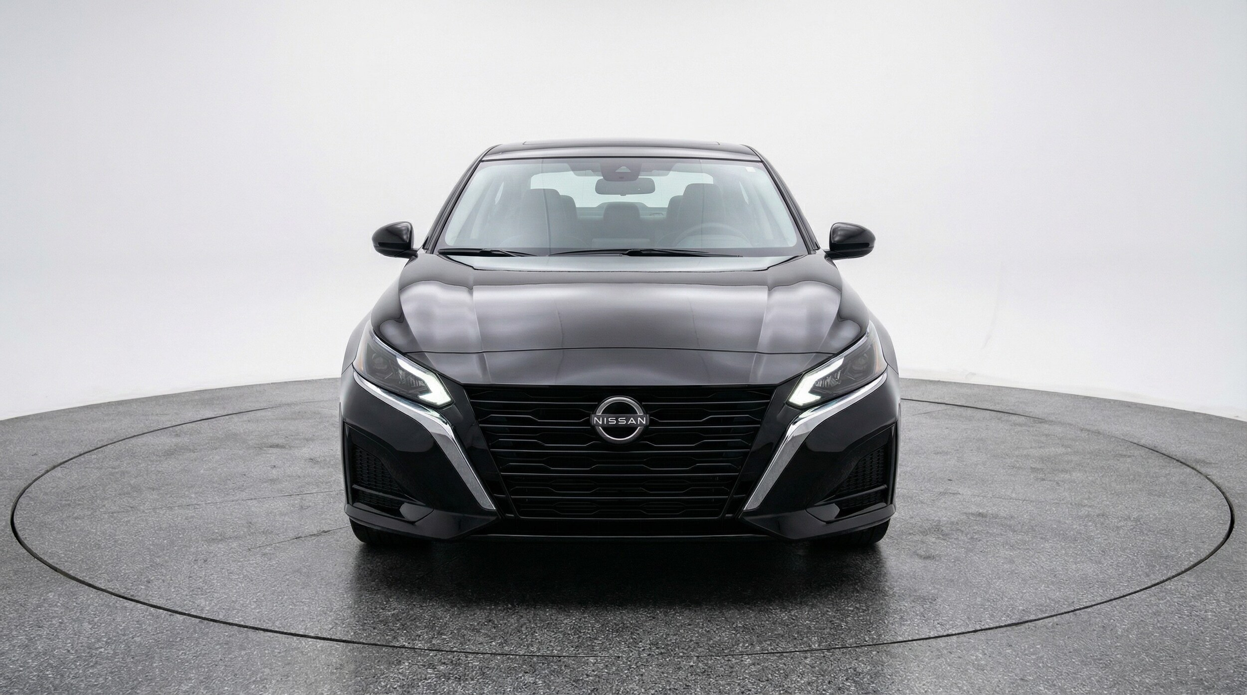 Thumbnail: 2025 Nissan Altima - 2