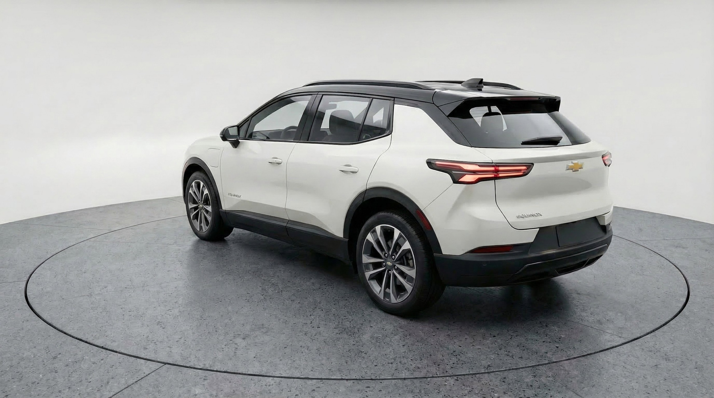 Thumbnail: 2025 Chevrolet Equinox - 6