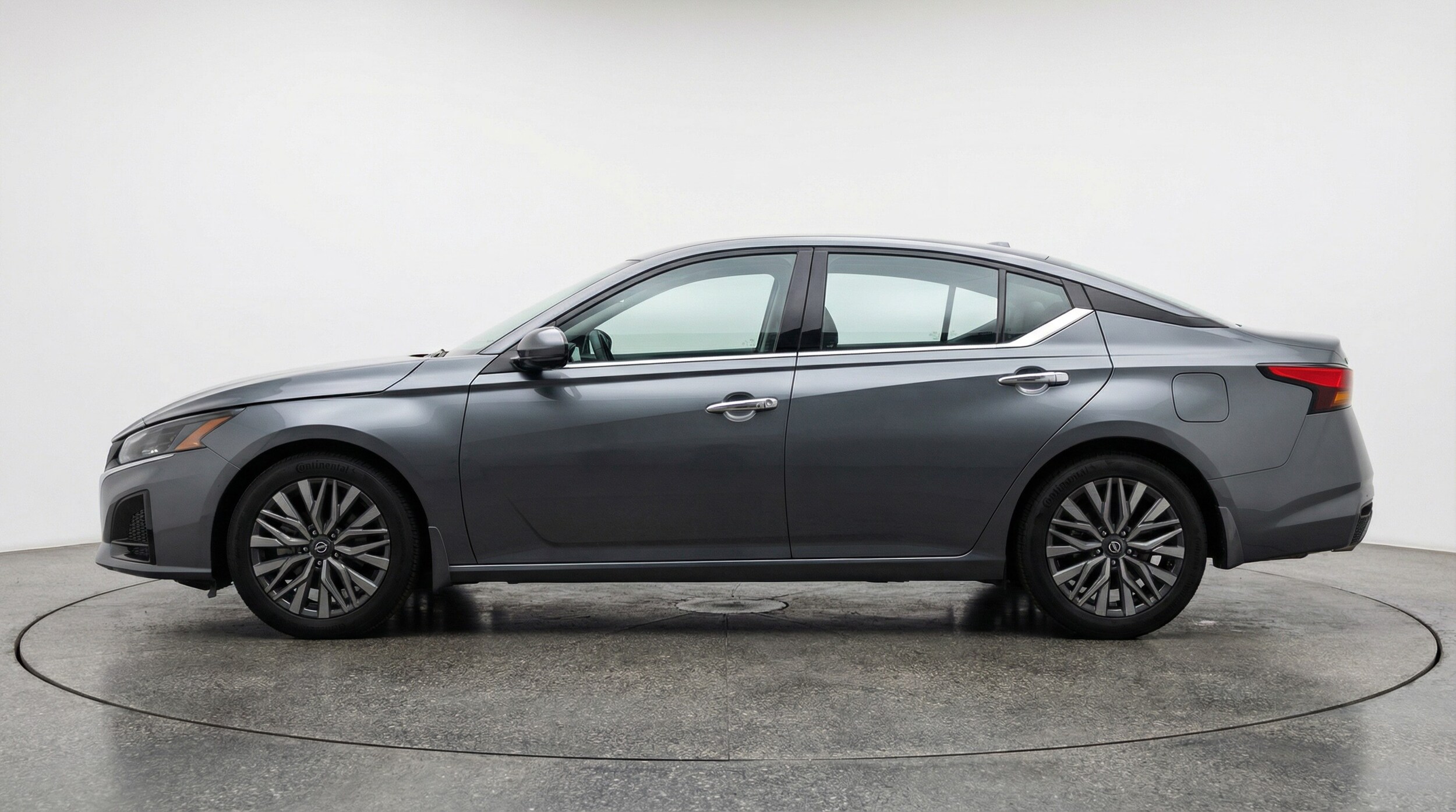 Thumbnail: 2025 Nissan Altima - 4