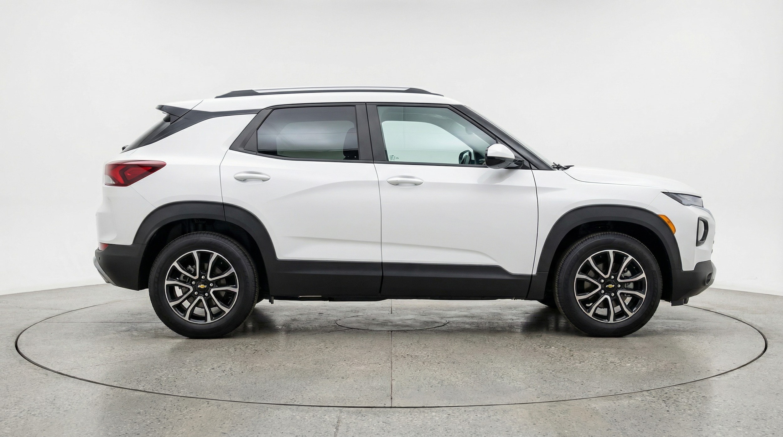 Thumbnail: 2025 Chevrolet TrailBlazer - 8