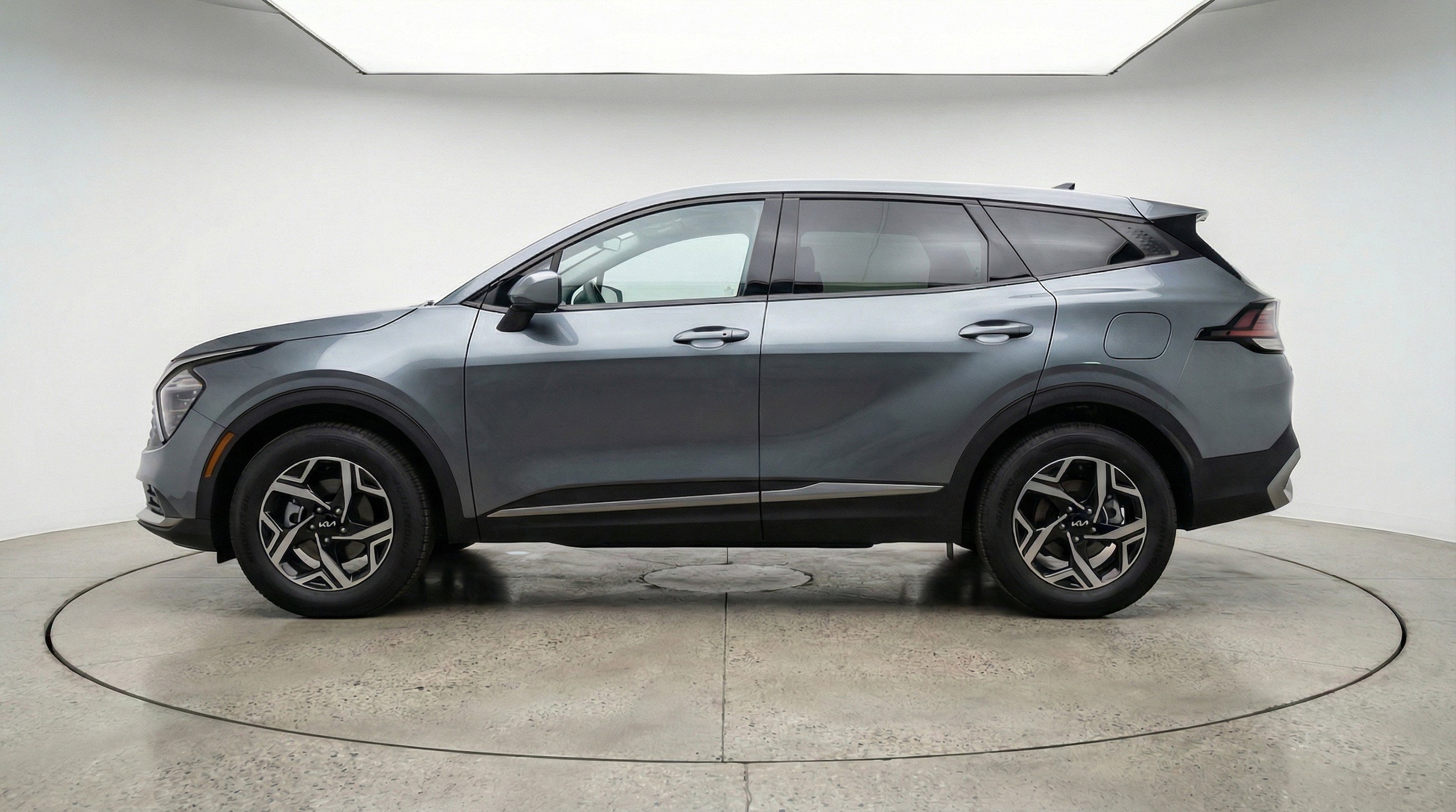 Thumbnail: 2025 Kia Sportage - 5