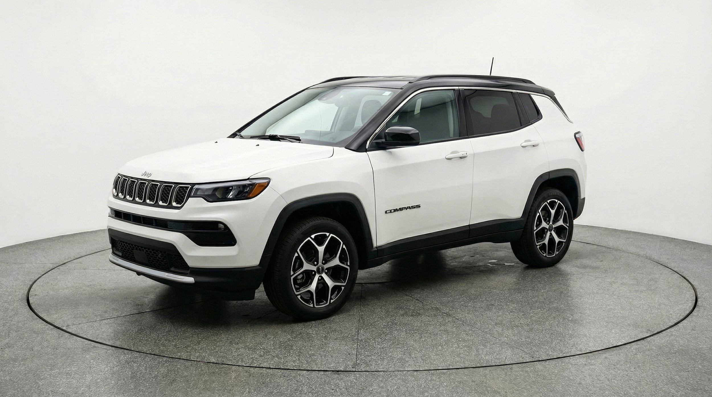 Thumbnail: 2025 Jeep Compass - 3