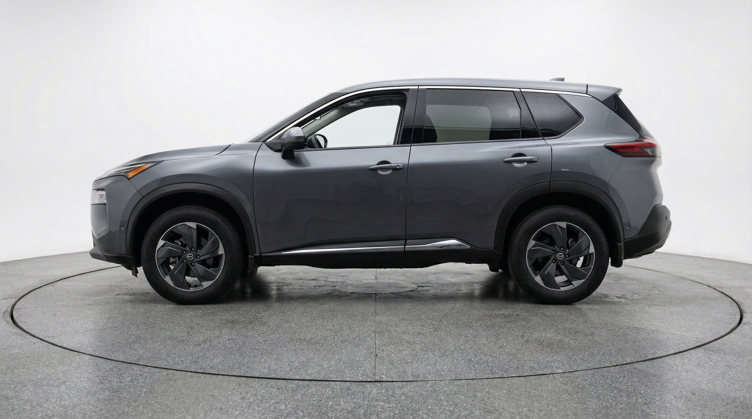 Thumbnail: 2025 Nissan Rogue - 4