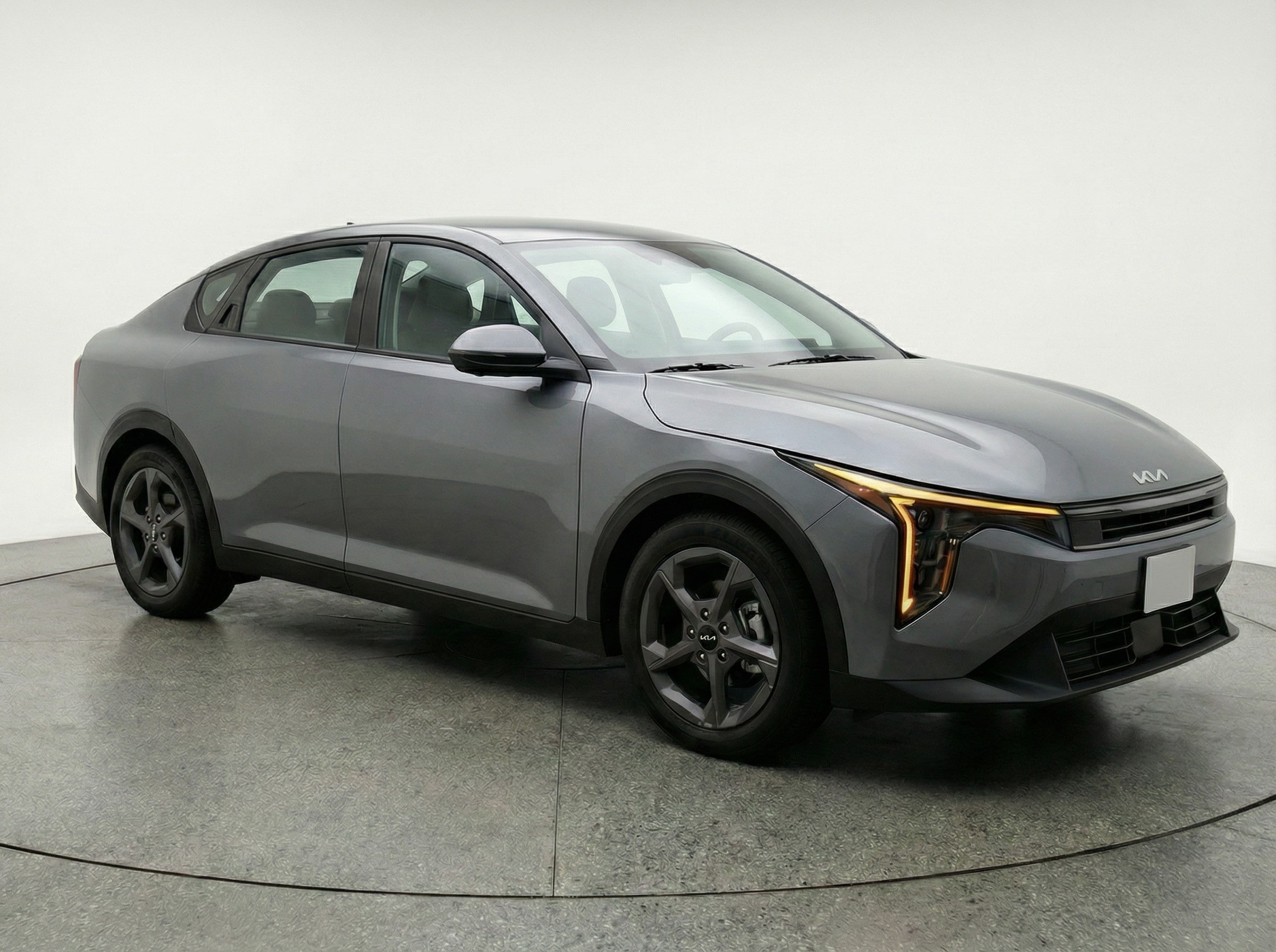 Thumbnail: 2025 Kia K4 - 1