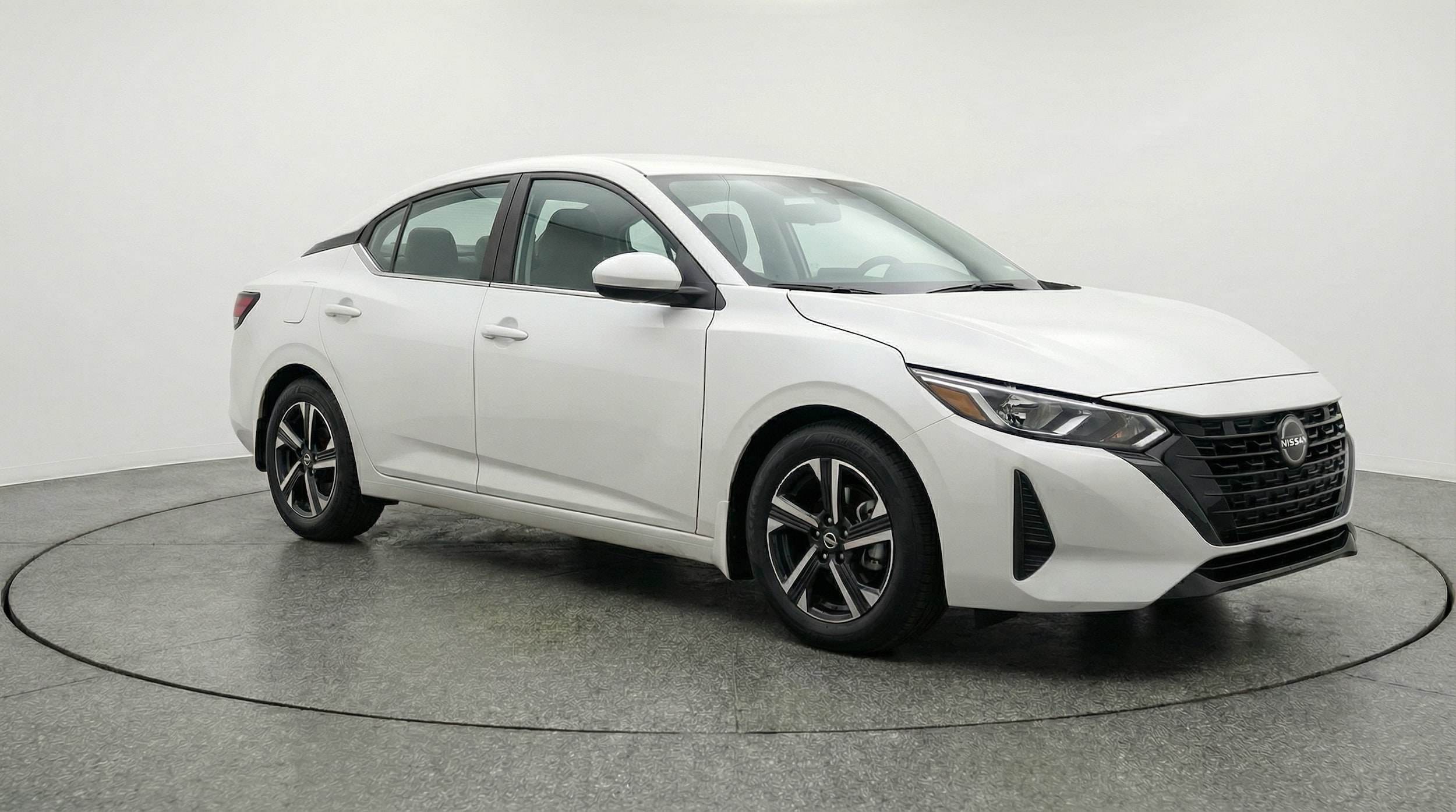 Thumbnail: 2025 Nissan Sentra - 1