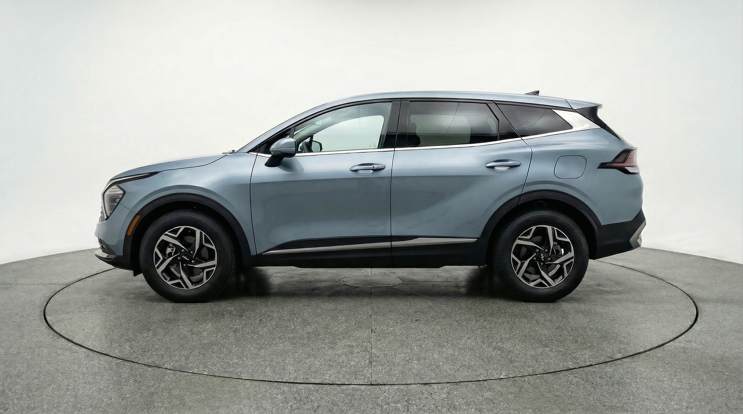 Thumbnail: 2025 Kia Sportage - 5