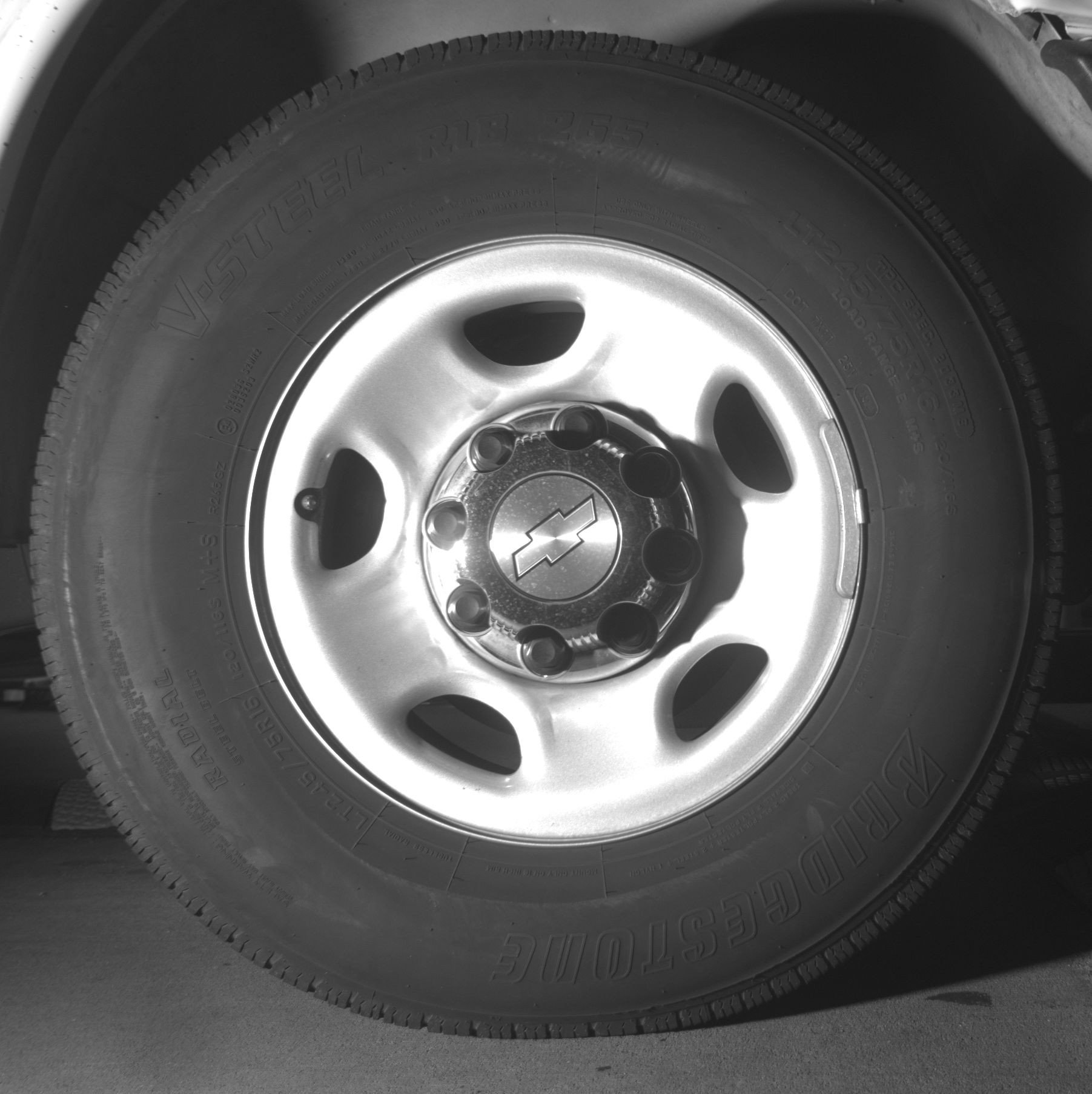 Thumbnail: 2024 Chevrolet Express - 13