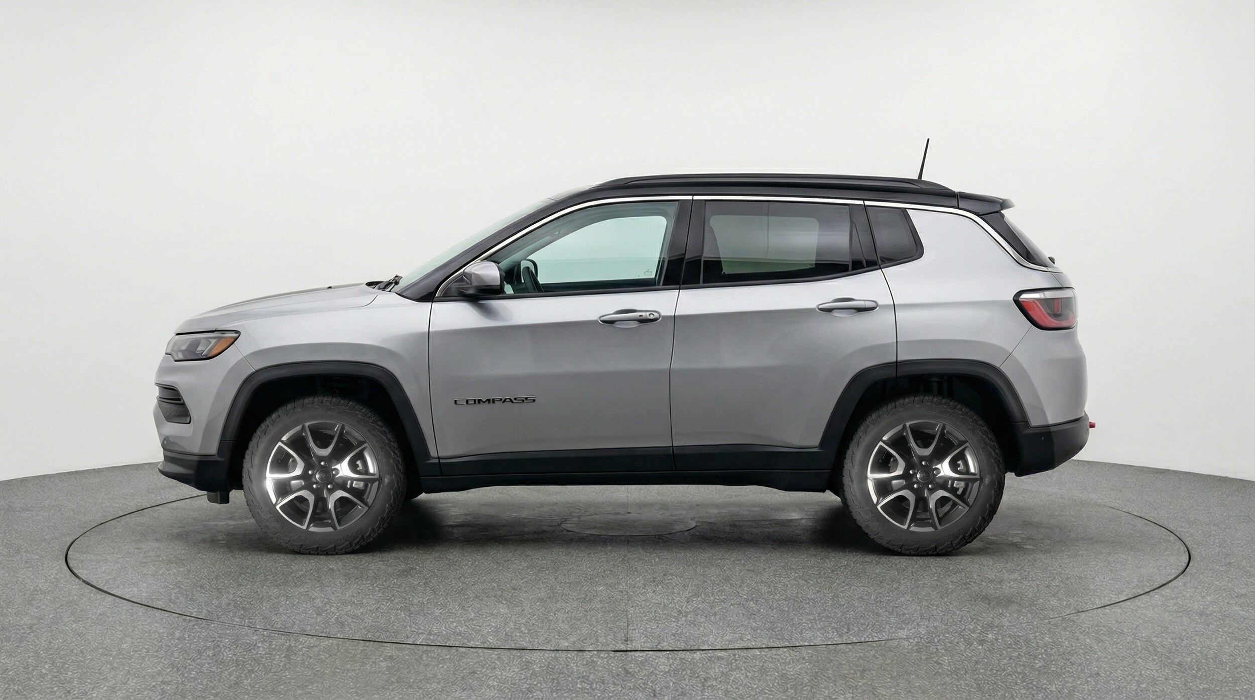 Thumbnail: 2025 Jeep Compass - 4