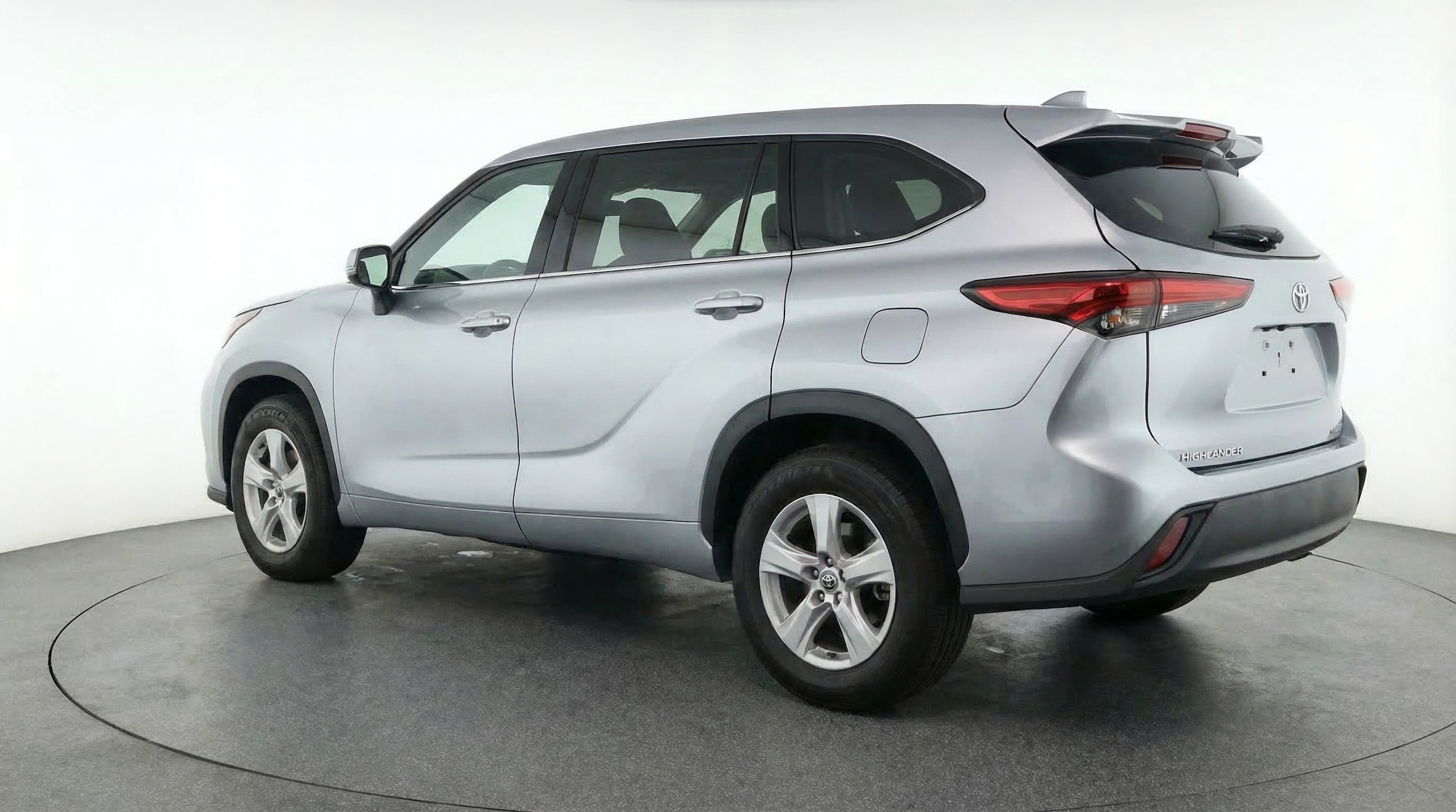 Thumbnail: 2025 Toyota Highlander - 5