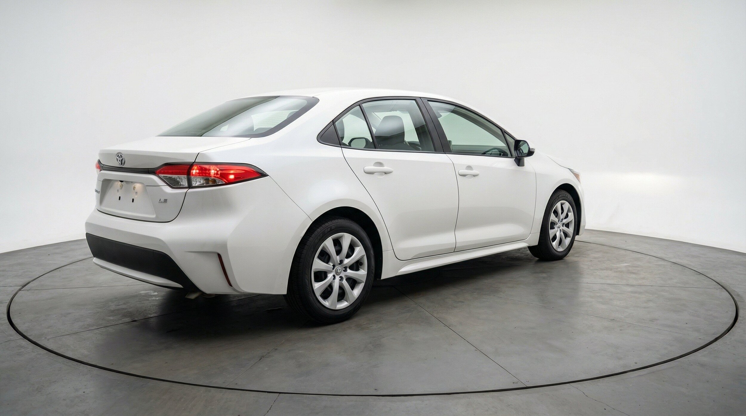 Thumbnail: 2025 Toyota Corolla - 9