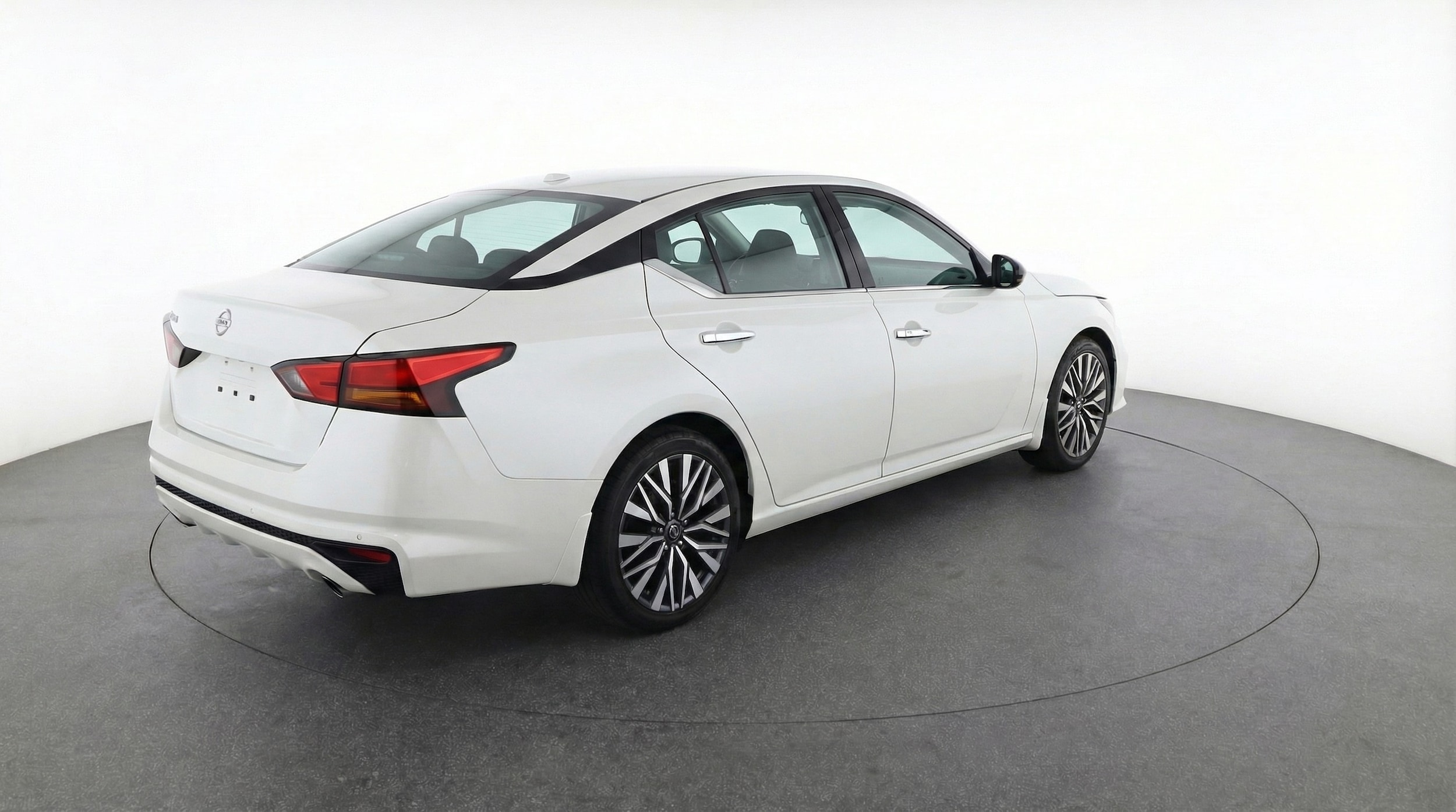 Thumbnail: 2025 Nissan Altima - 7