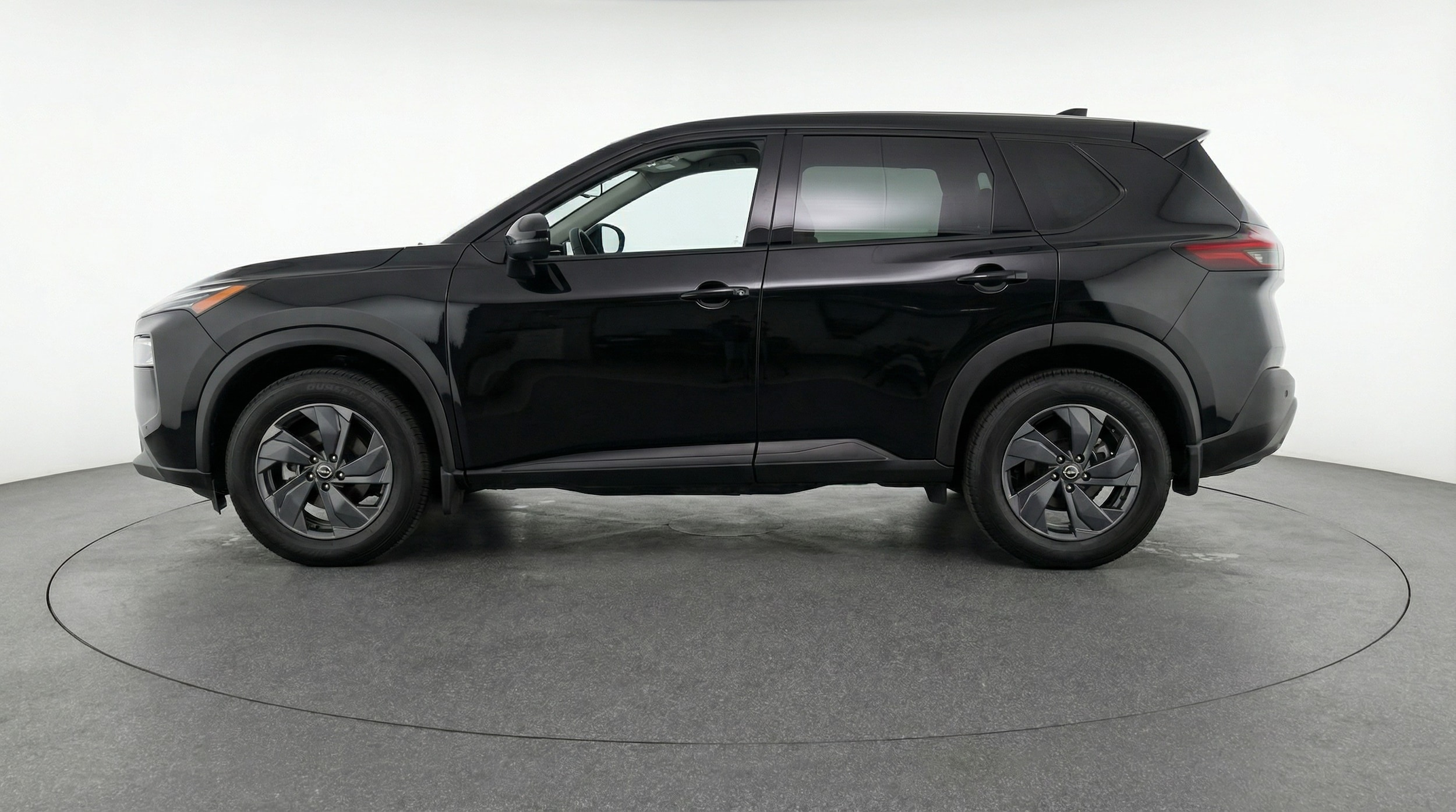 Thumbnail: 2025 Nissan Rogue - 4