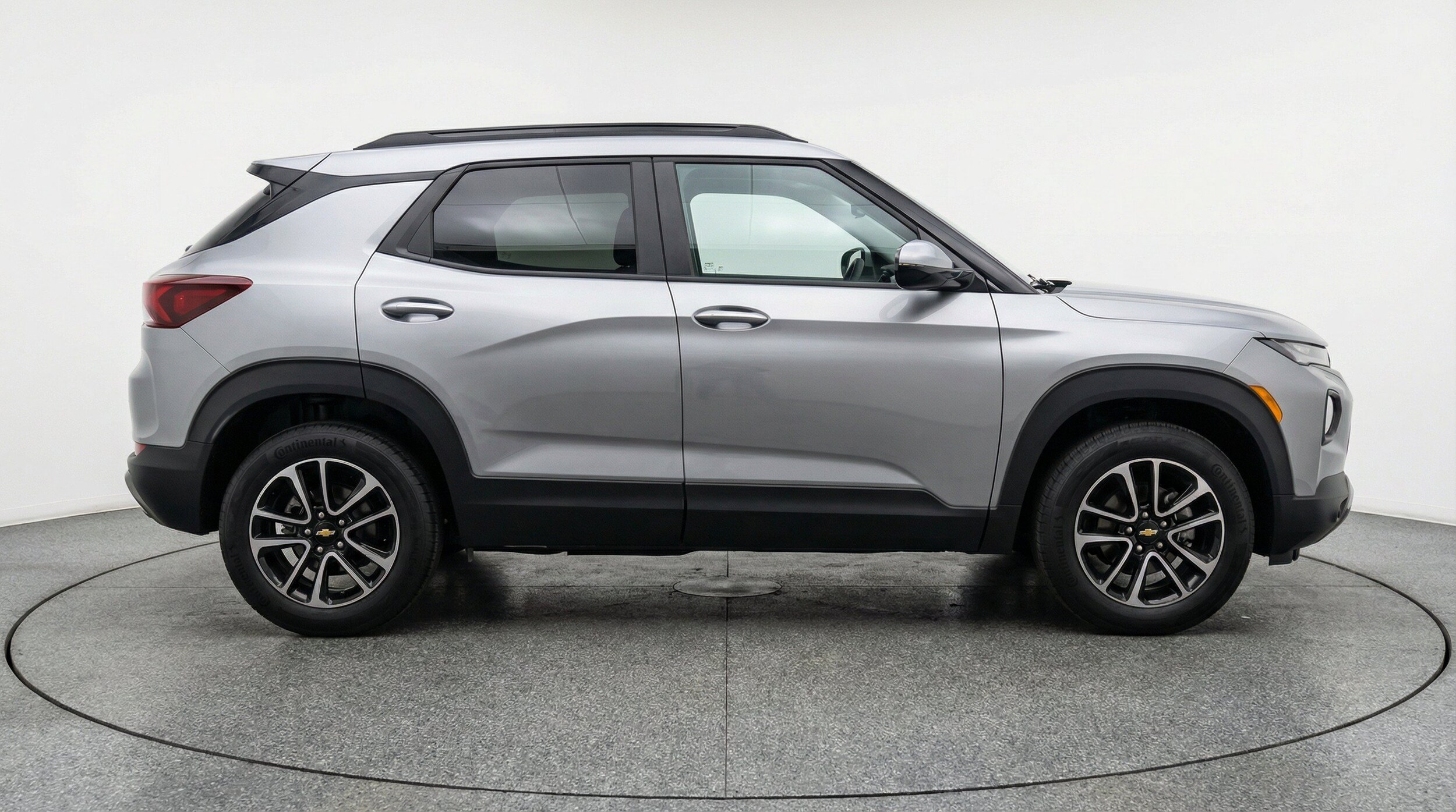 Thumbnail: 2025 Chevrolet TrailBlazer - 11
