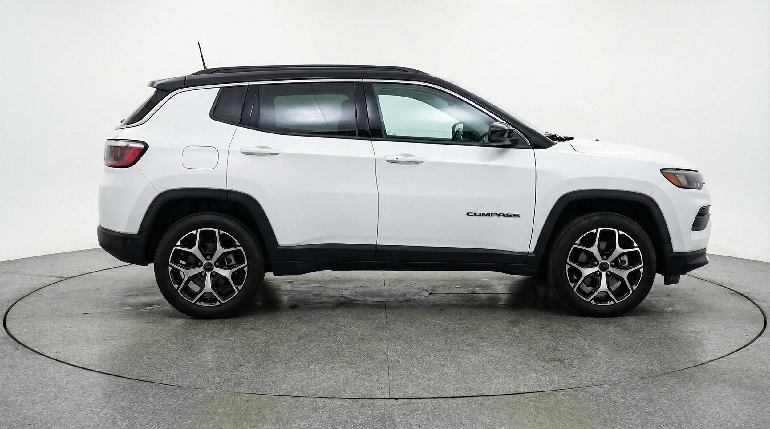 Thumbnail: 2025 Jeep Compass - 8