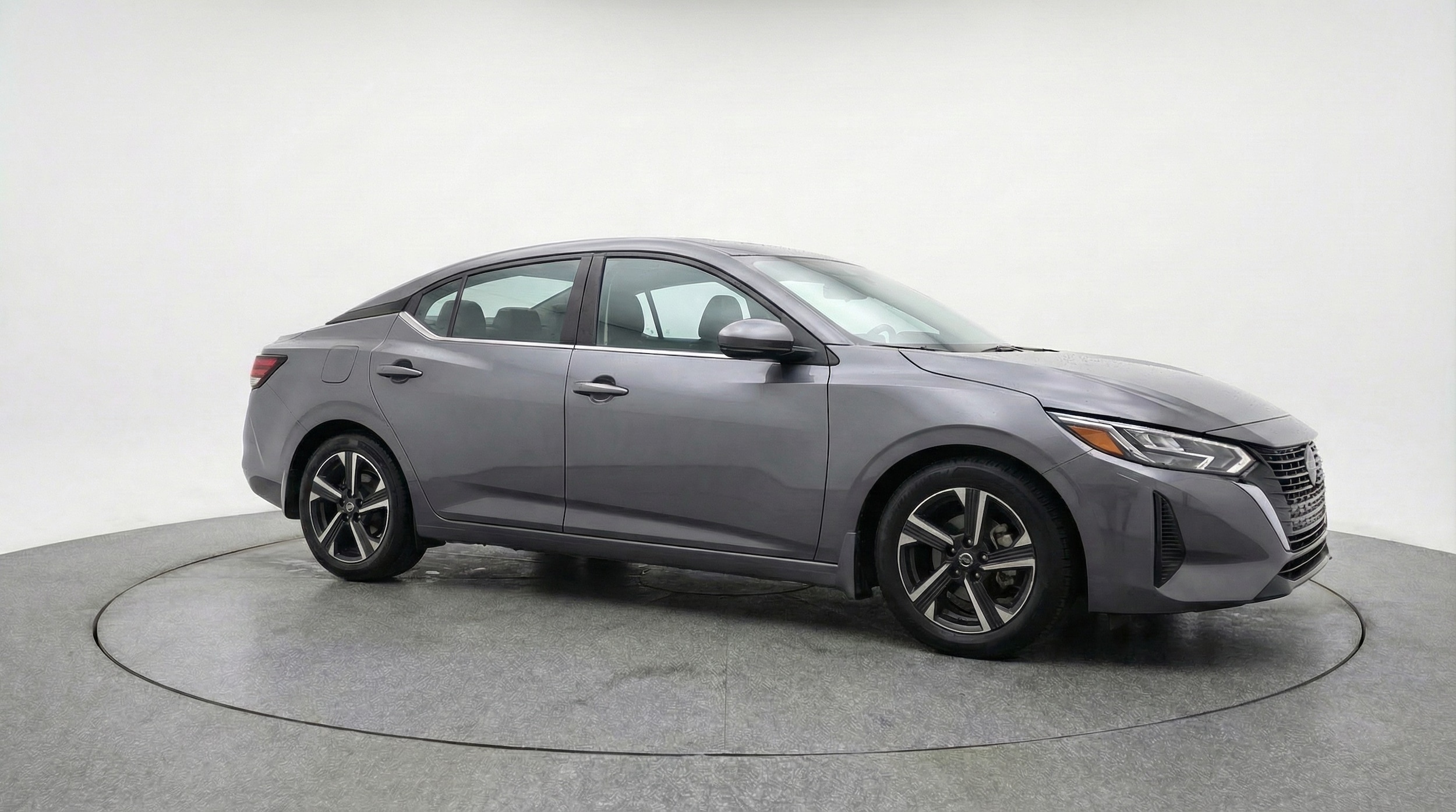 Thumbnail: 2025 Nissan Sentra - 1