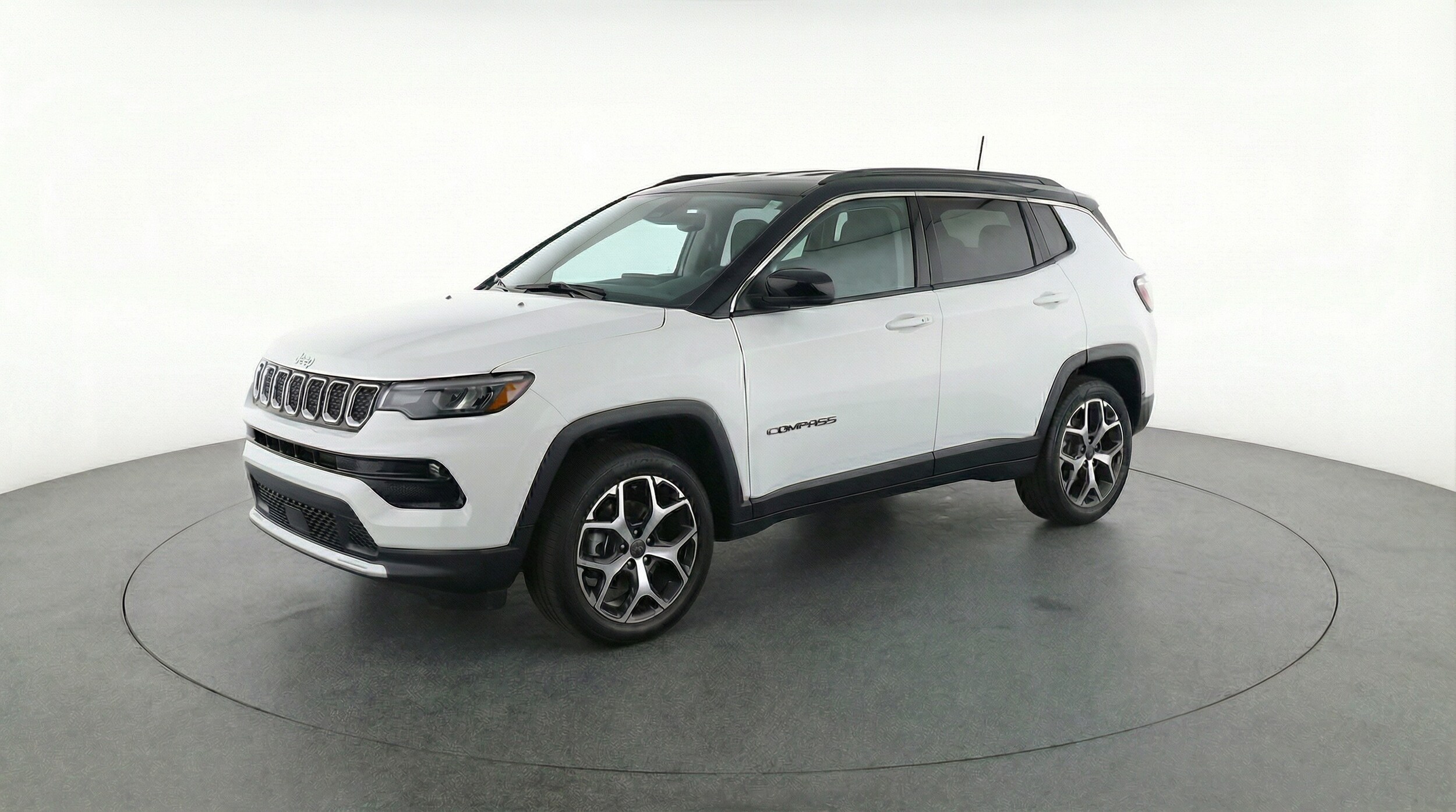 Thumbnail: 2025 Jeep Compass - 3