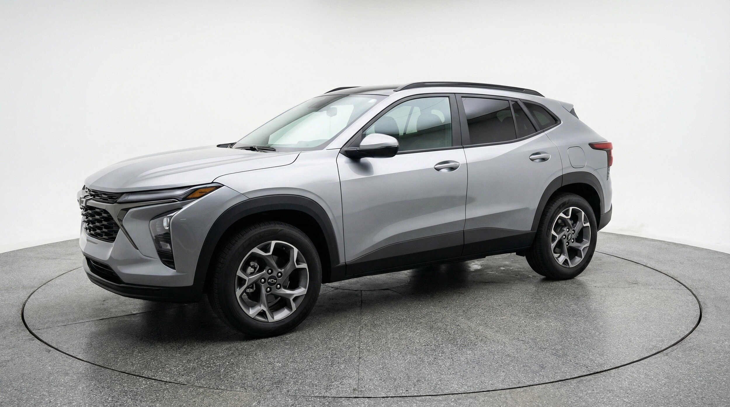 Thumbnail: 2025 Chevrolet Trax - 3