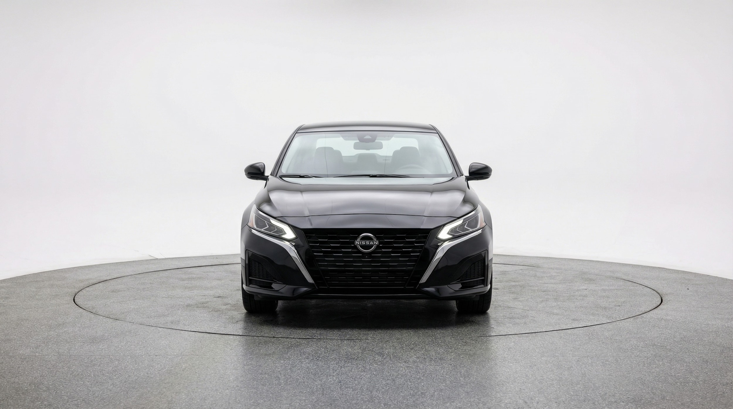 Thumbnail: 2025 Nissan Altima - 2