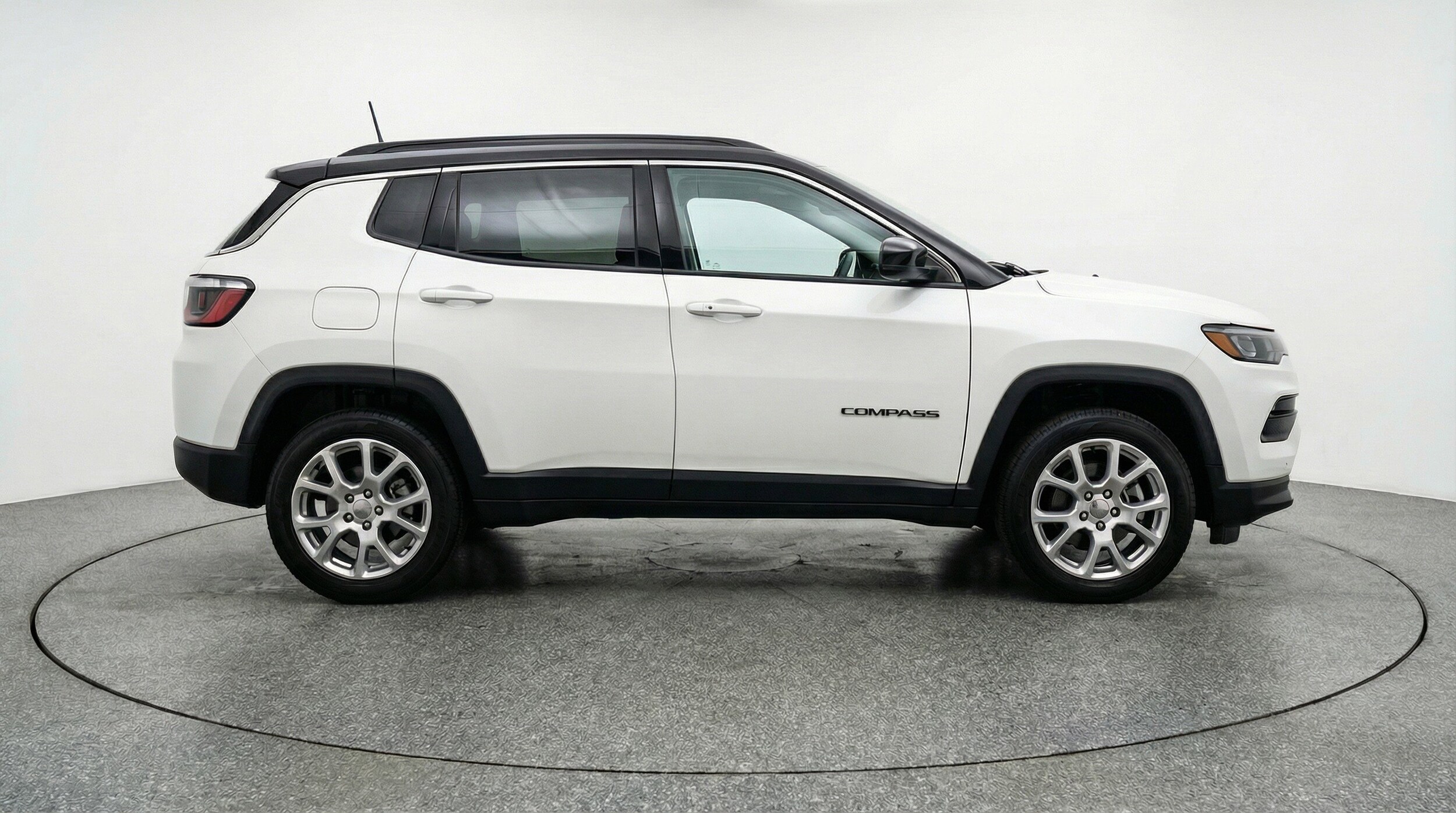 Thumbnail: 2025 Jeep Compass - 11