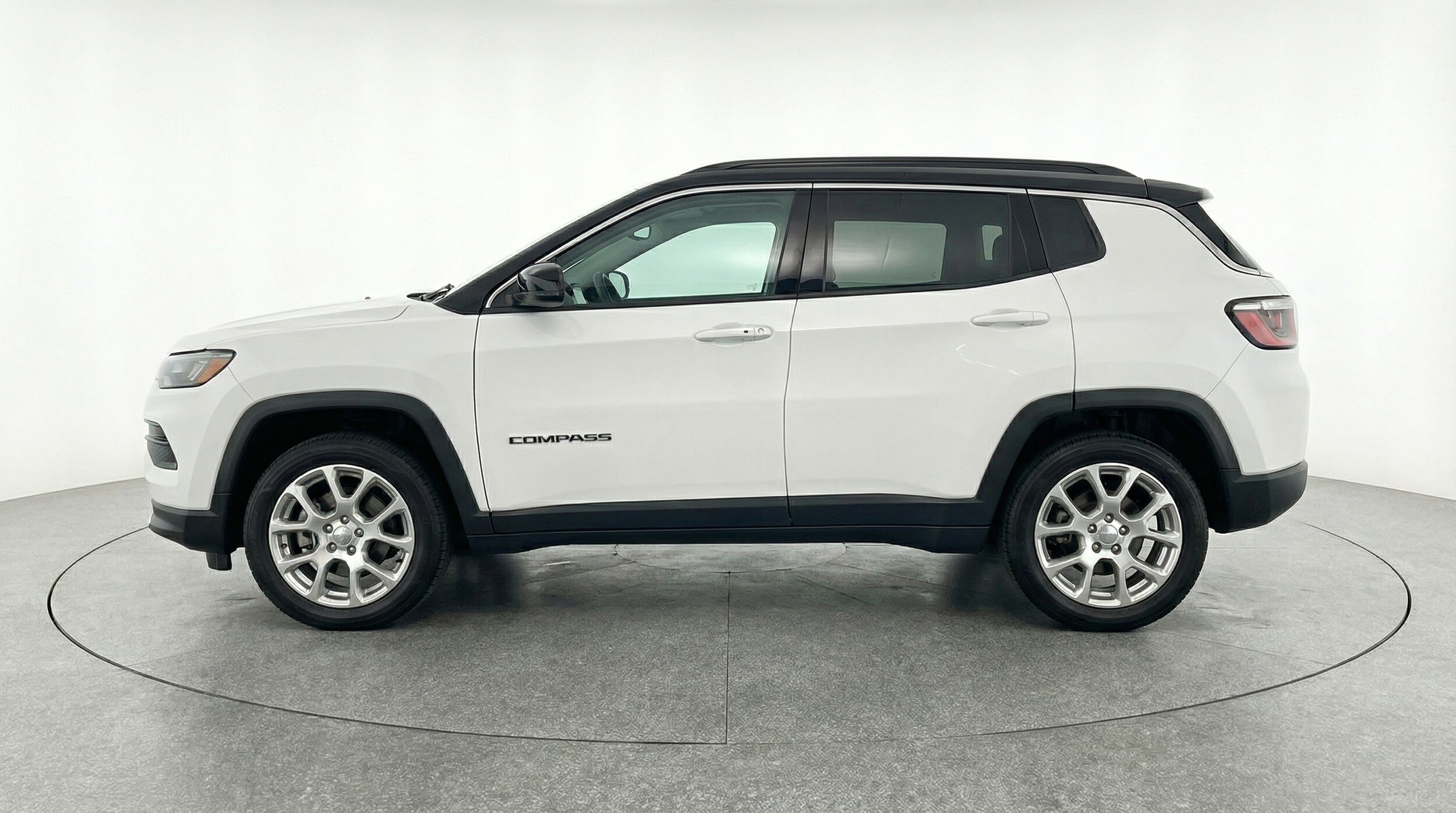 Thumbnail: 2025 Jeep Compass - 4
