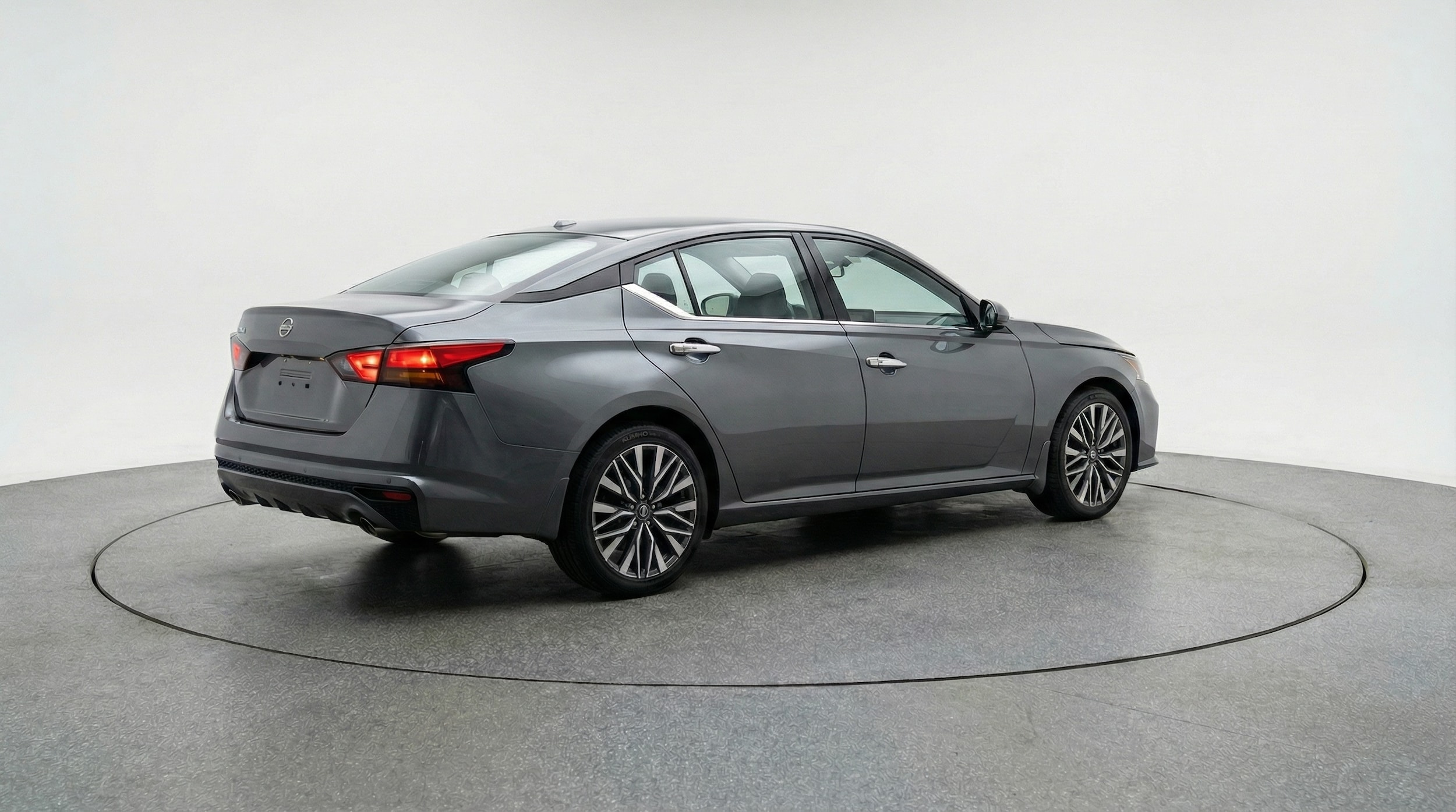 Thumbnail: 2025 Nissan Altima - 7