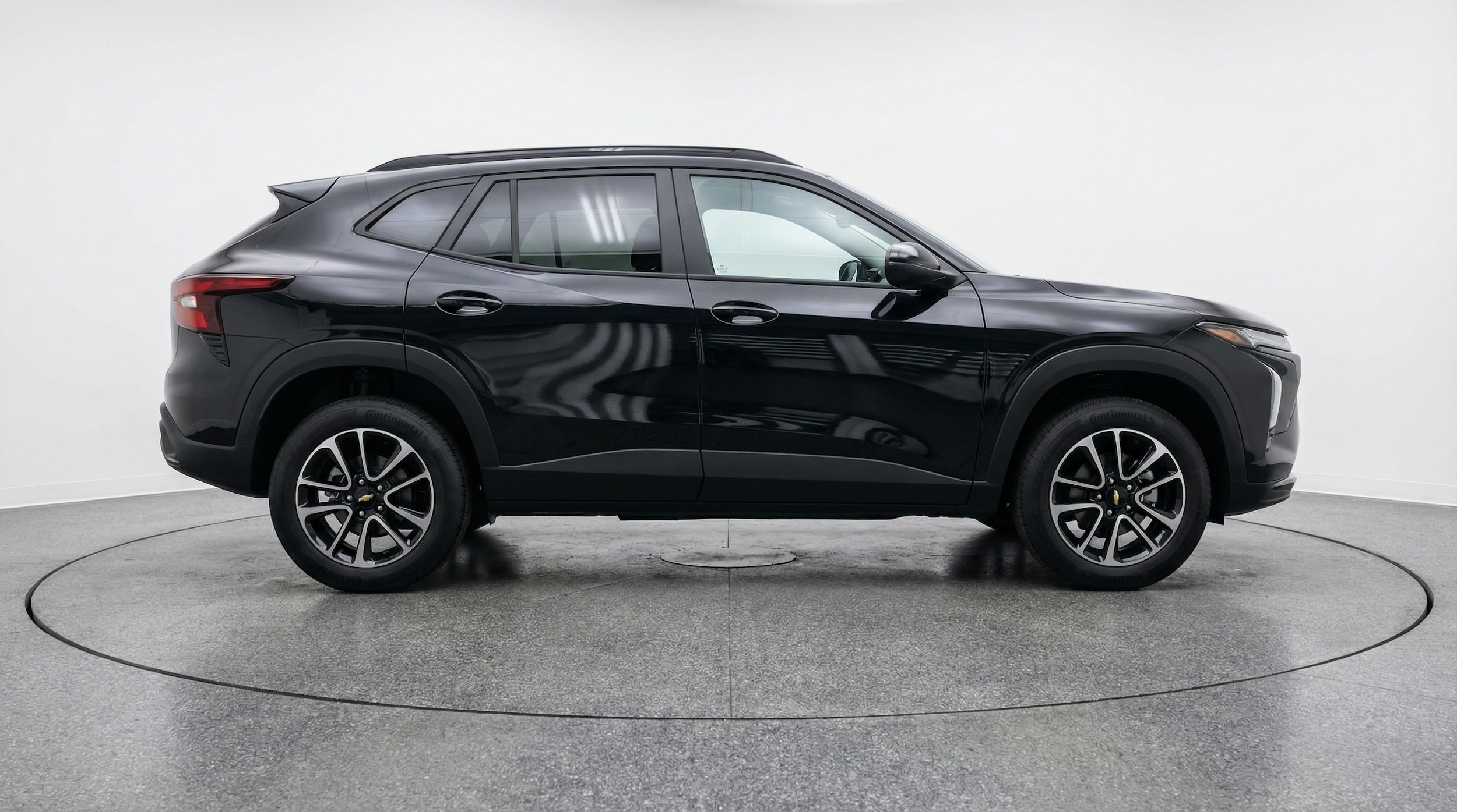 Thumbnail: 2025 Chevrolet TrailBlazer - 8