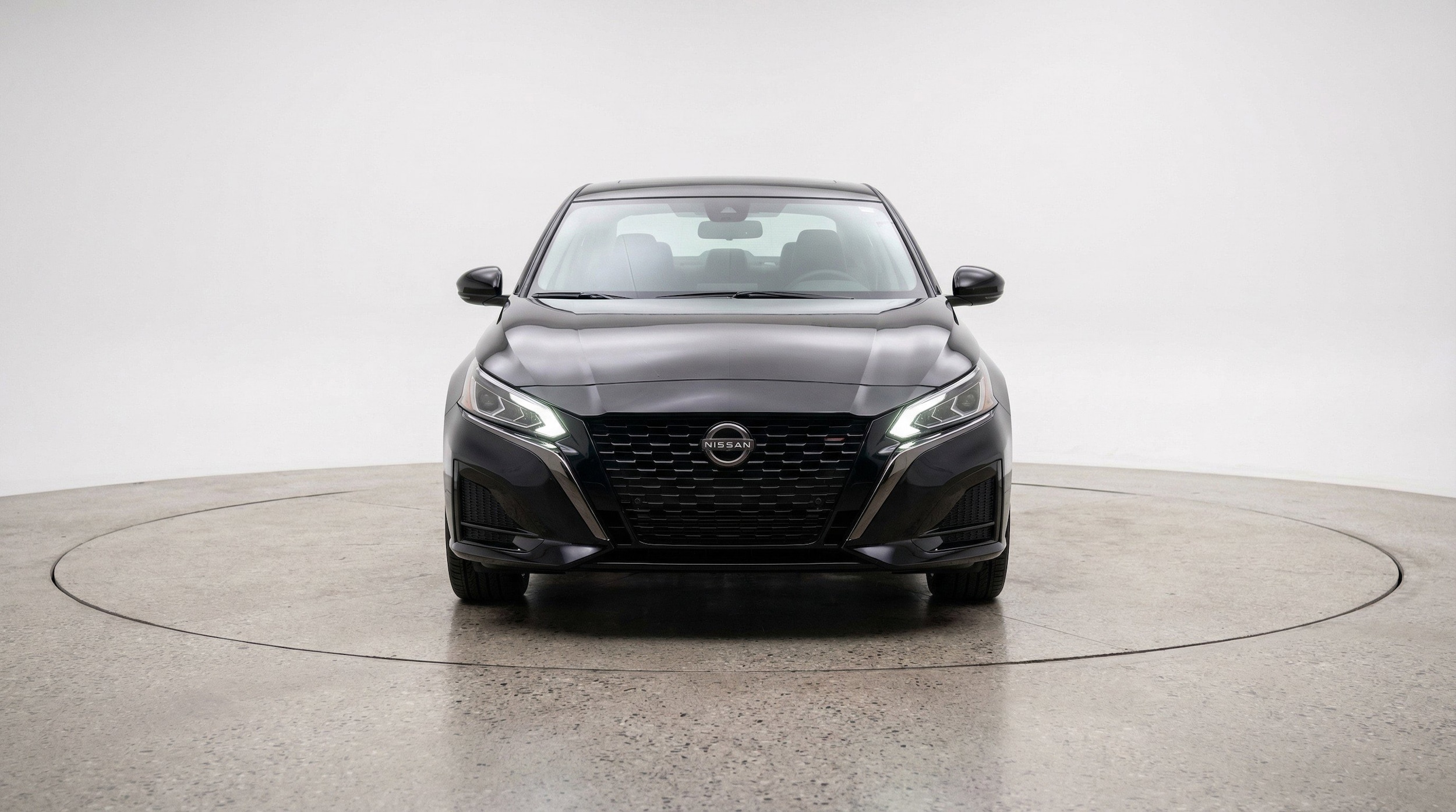 Thumbnail: 2025 Nissan Altima - 2