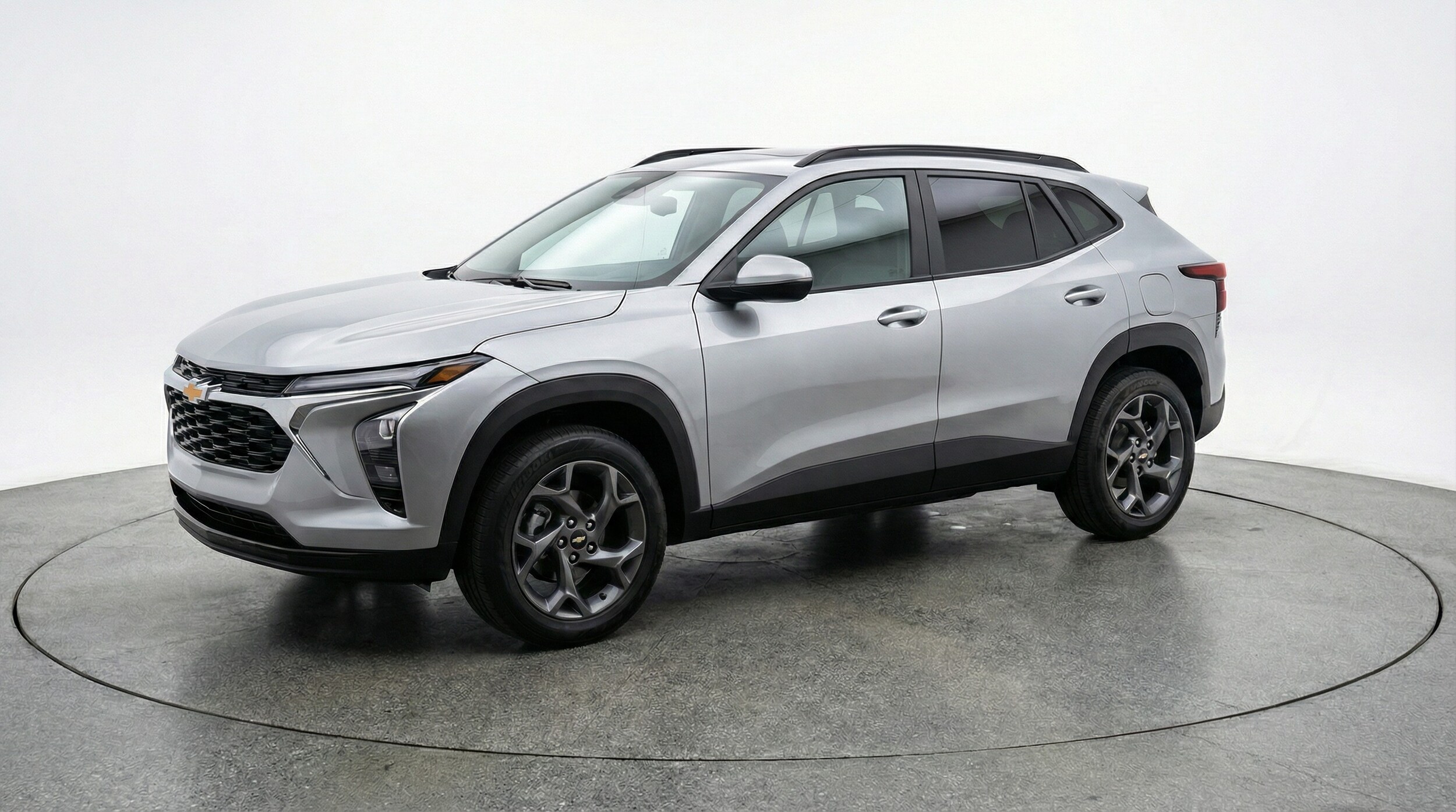 Thumbnail: 2025 Chevrolet Trax - 3