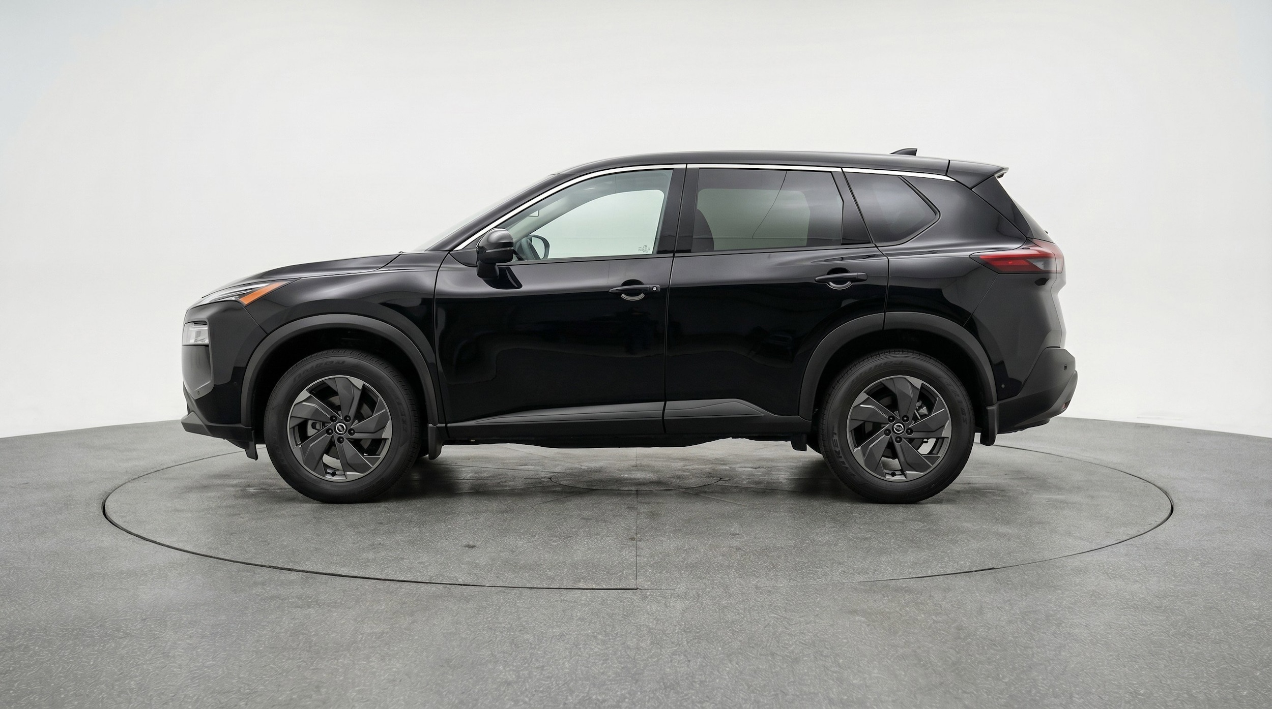 Thumbnail: 2025 Nissan Rogue - 5
