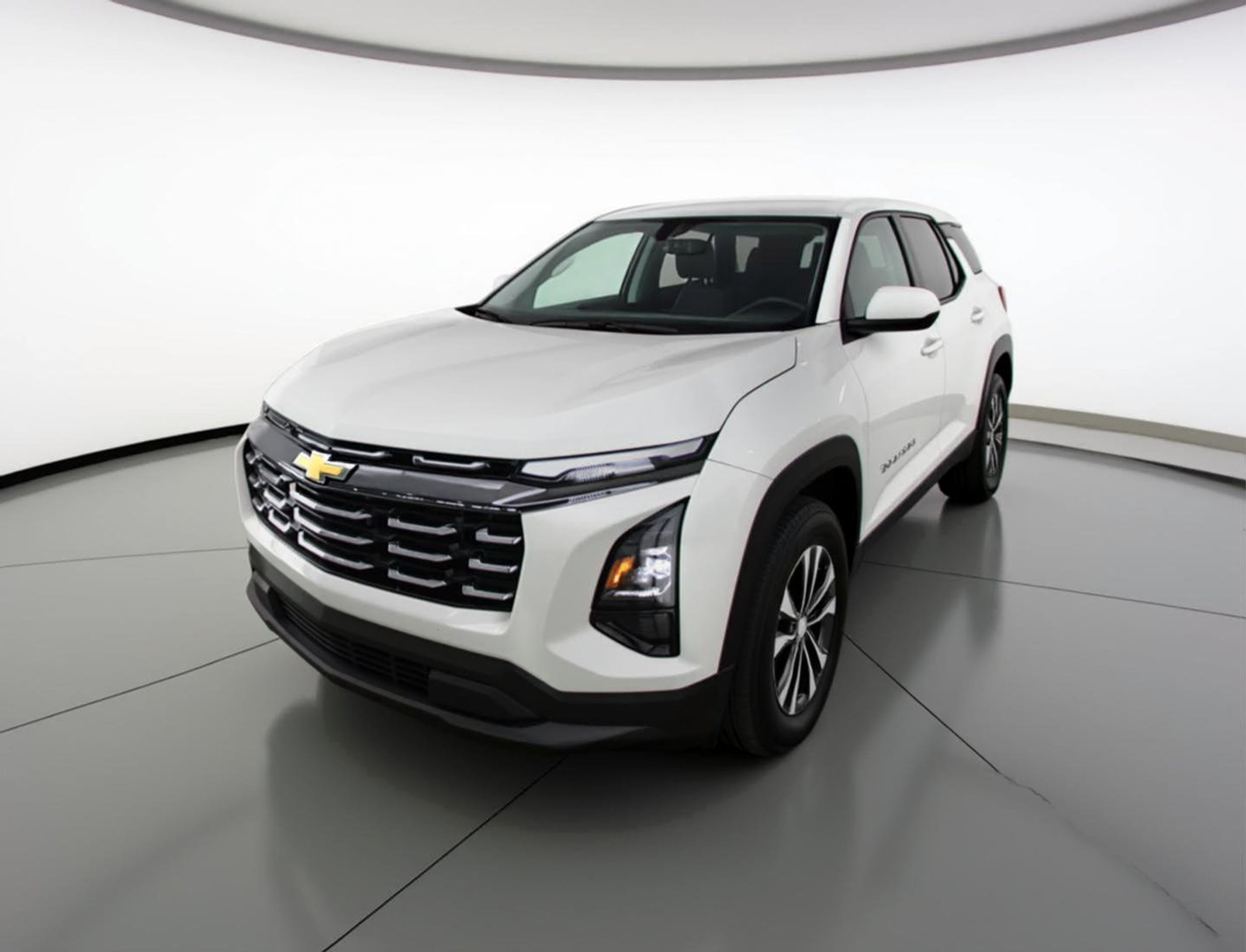 Thumbnail: 2025 Chevrolet Equinox - 3