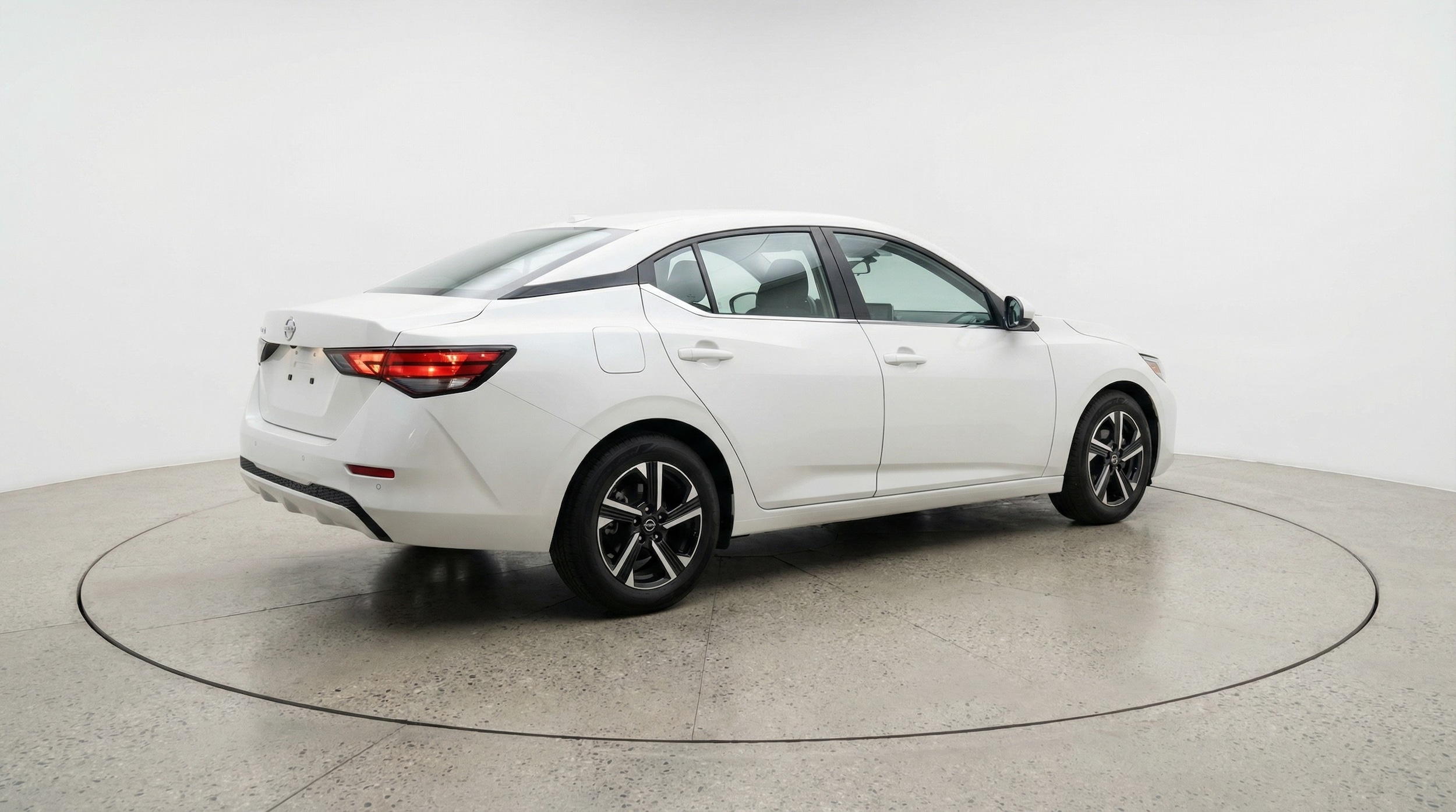 Thumbnail: 2025 Nissan Sentra - 5