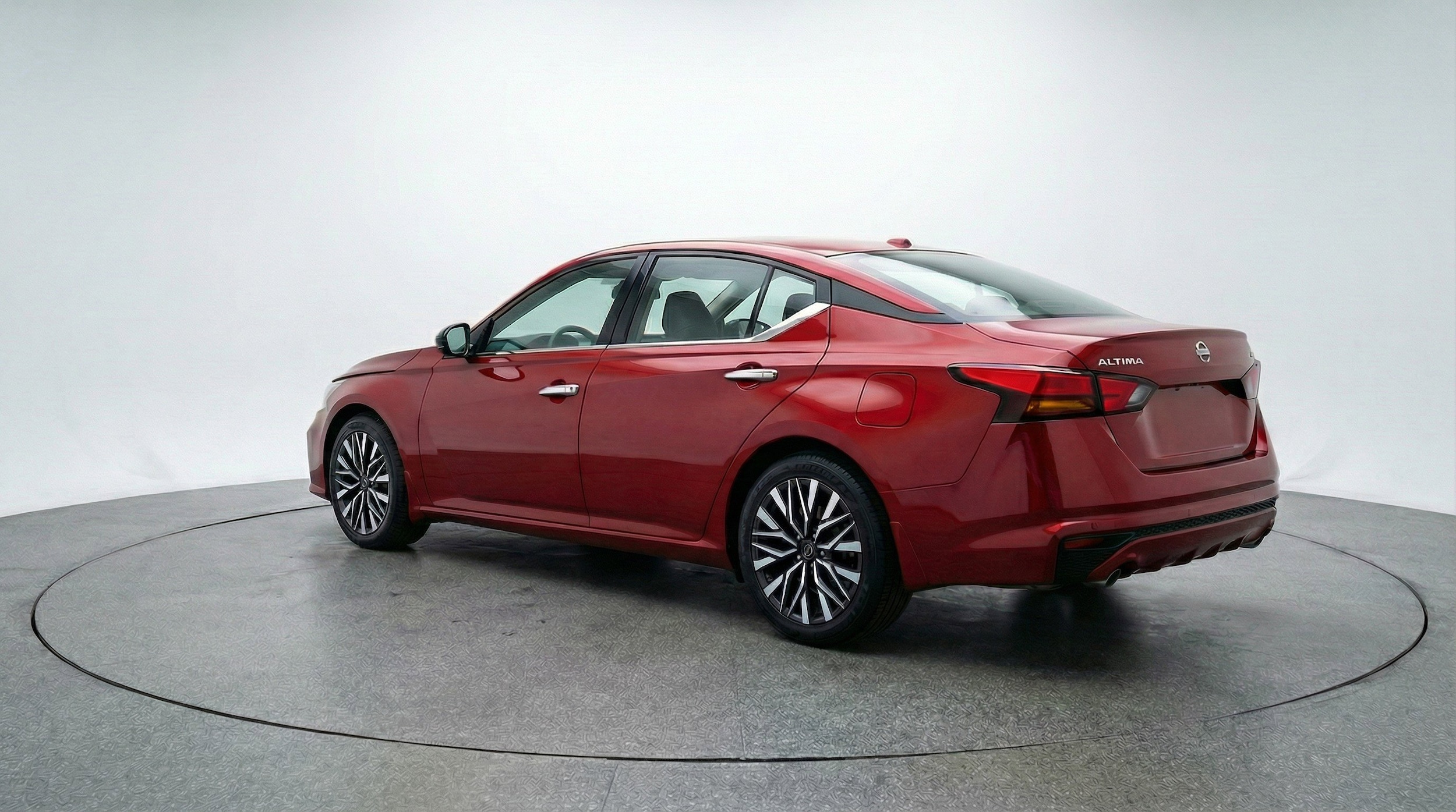 Thumbnail: 2025 Nissan Altima - 6