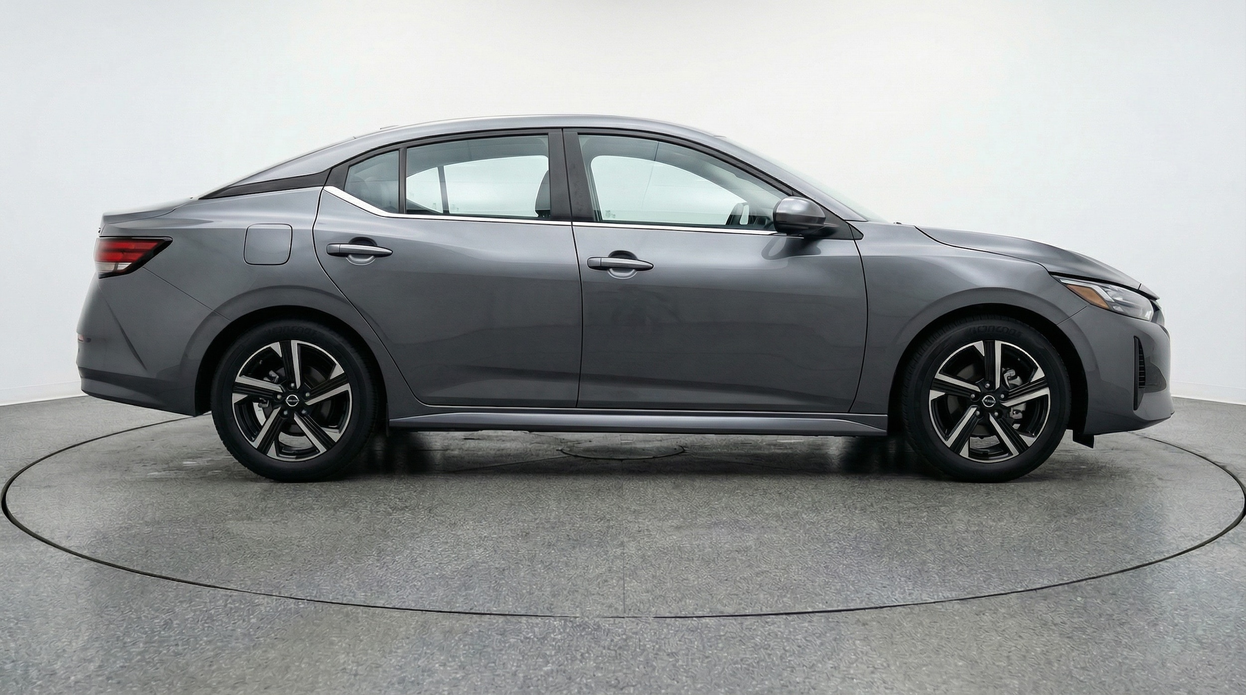 Thumbnail: 2025 Nissan Sentra - 8