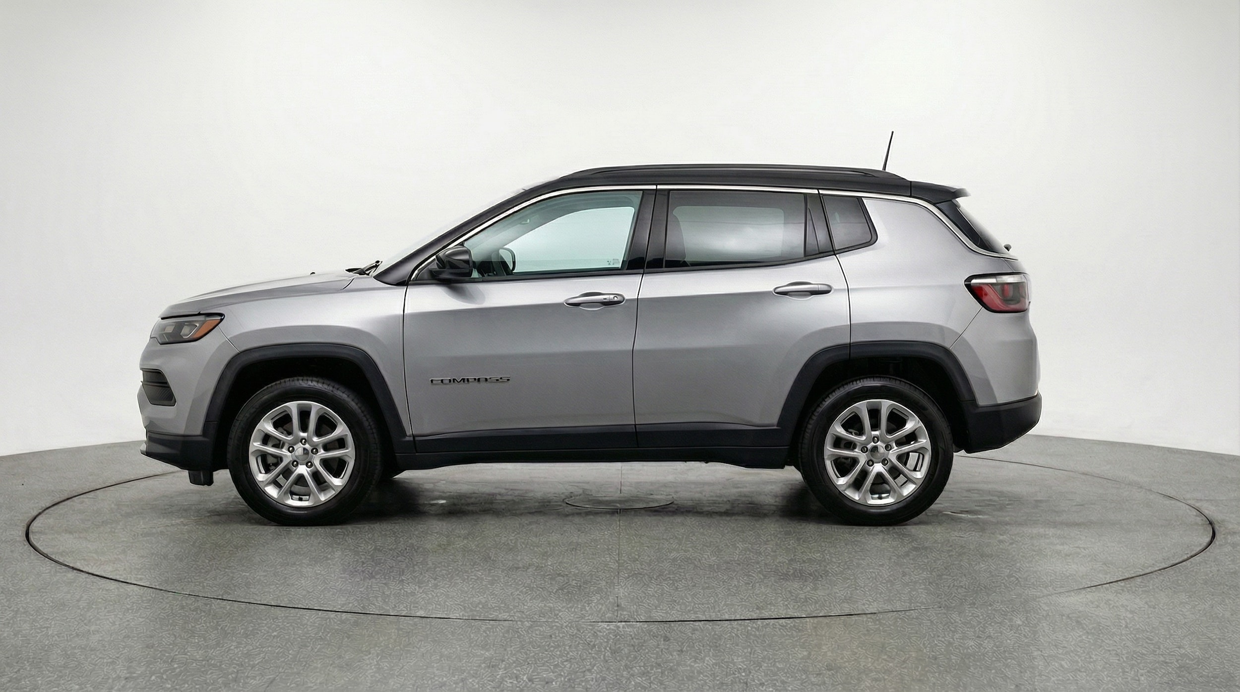 Thumbnail: 2025 Jeep Compass - 4