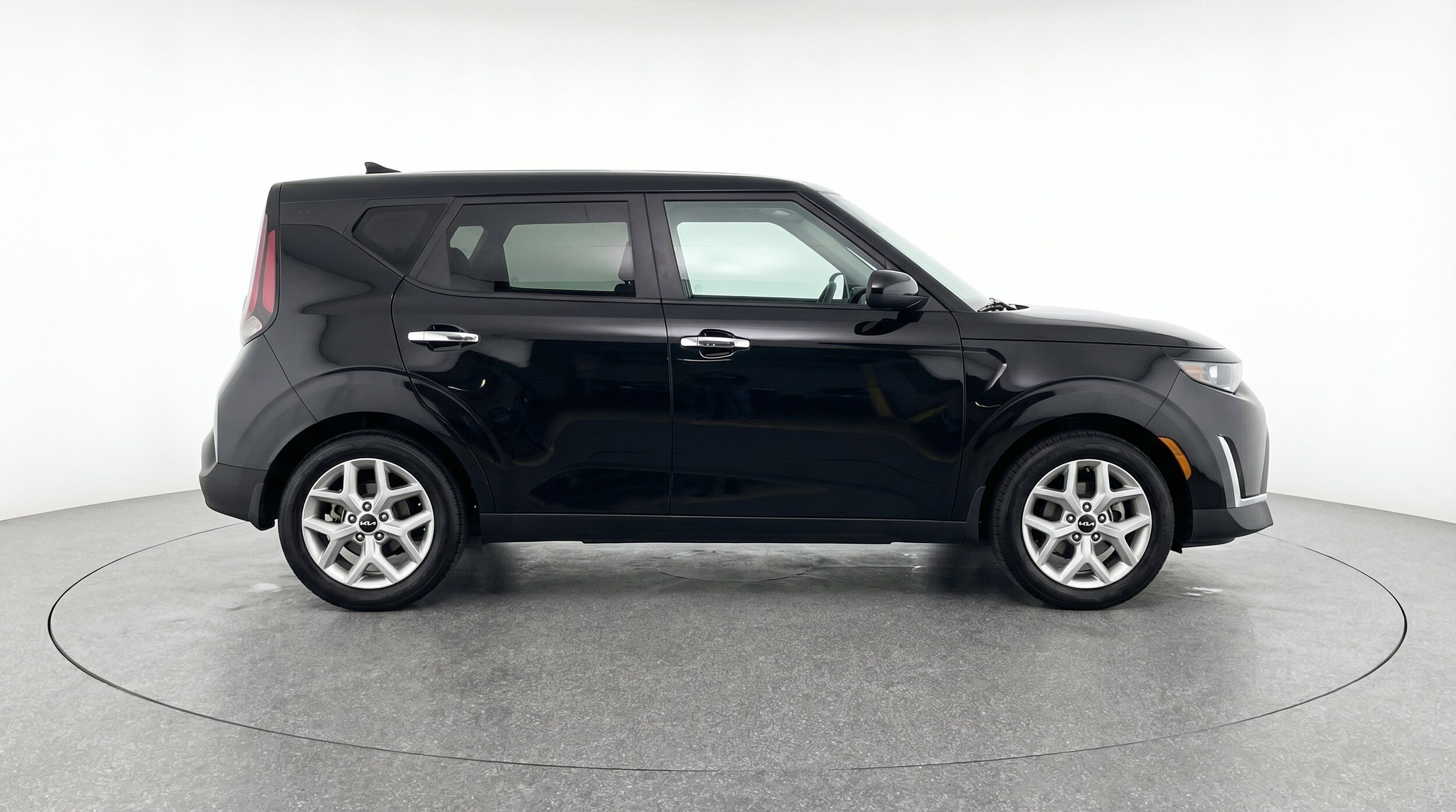 Thumbnail: 2025 Kia Soul - 11