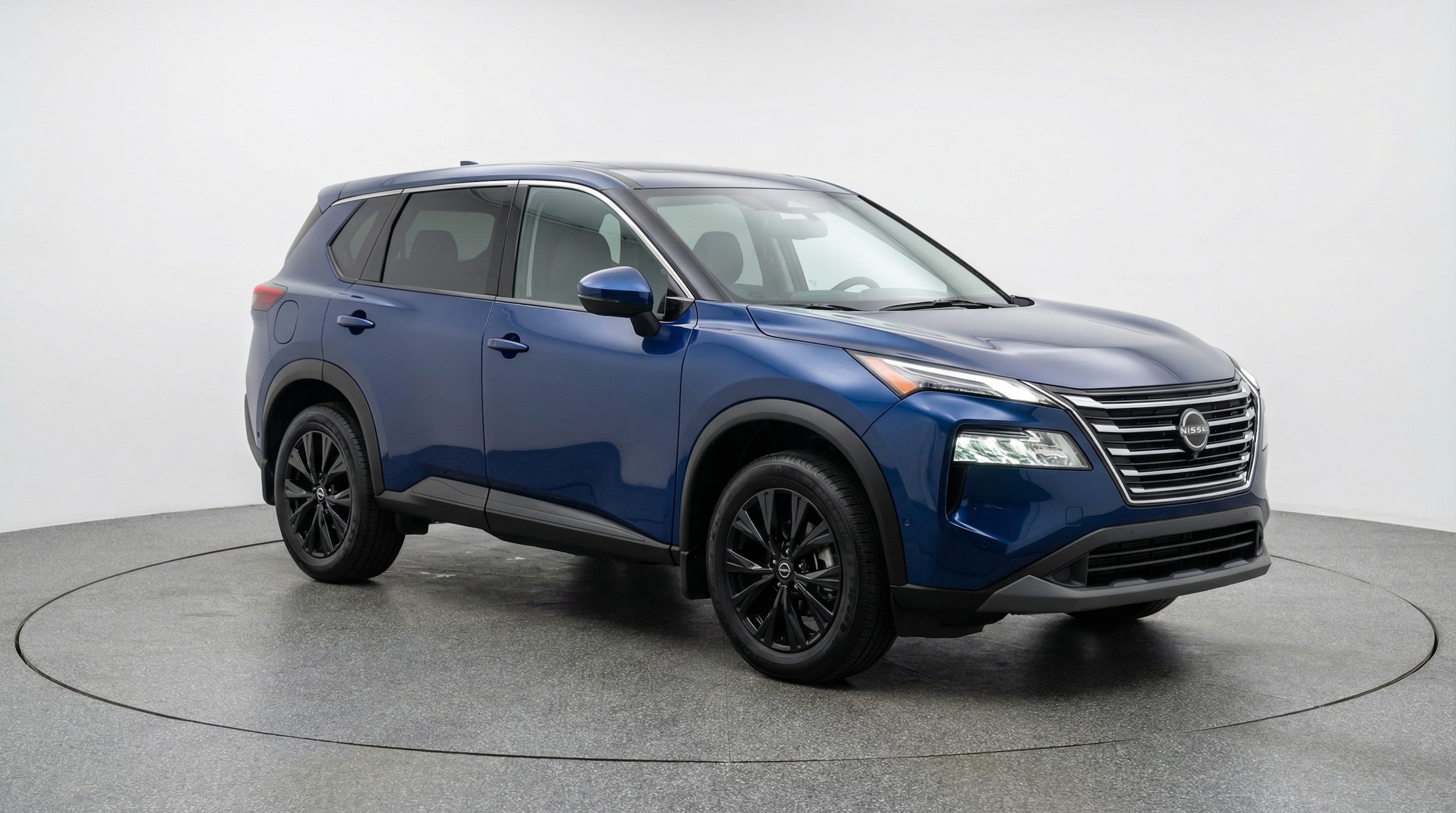 Thumbnail: 2025 Nissan Rogue - 1
