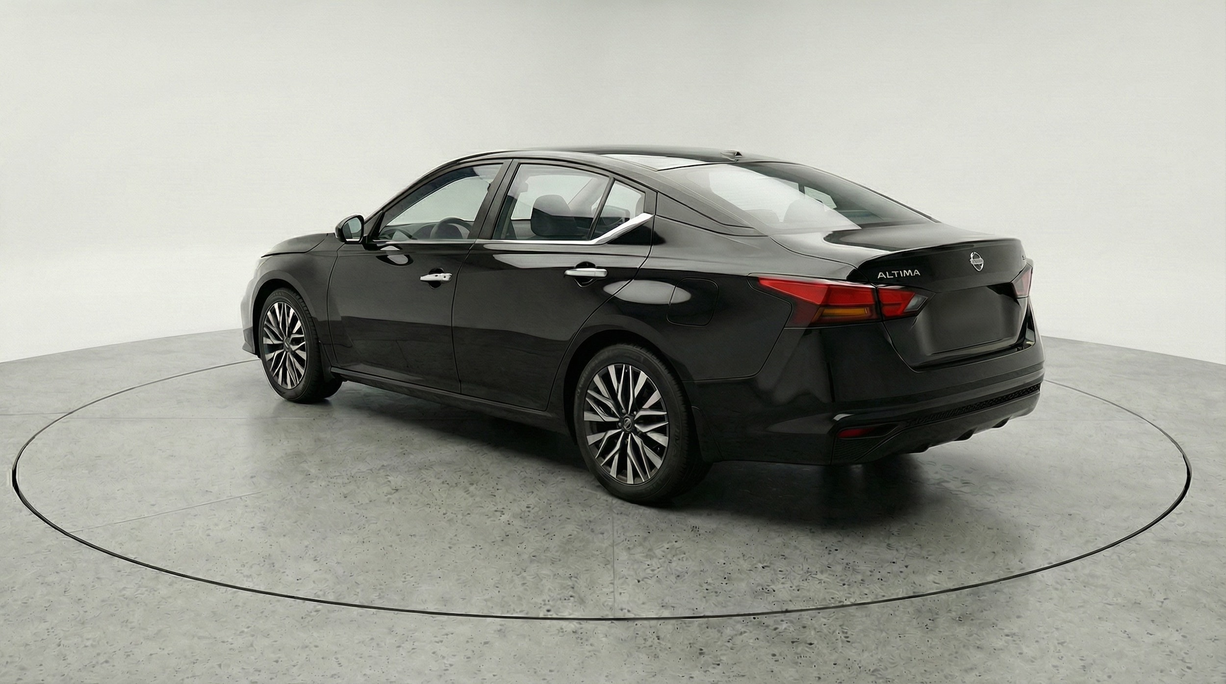 Thumbnail: 2025 Nissan Altima - 5