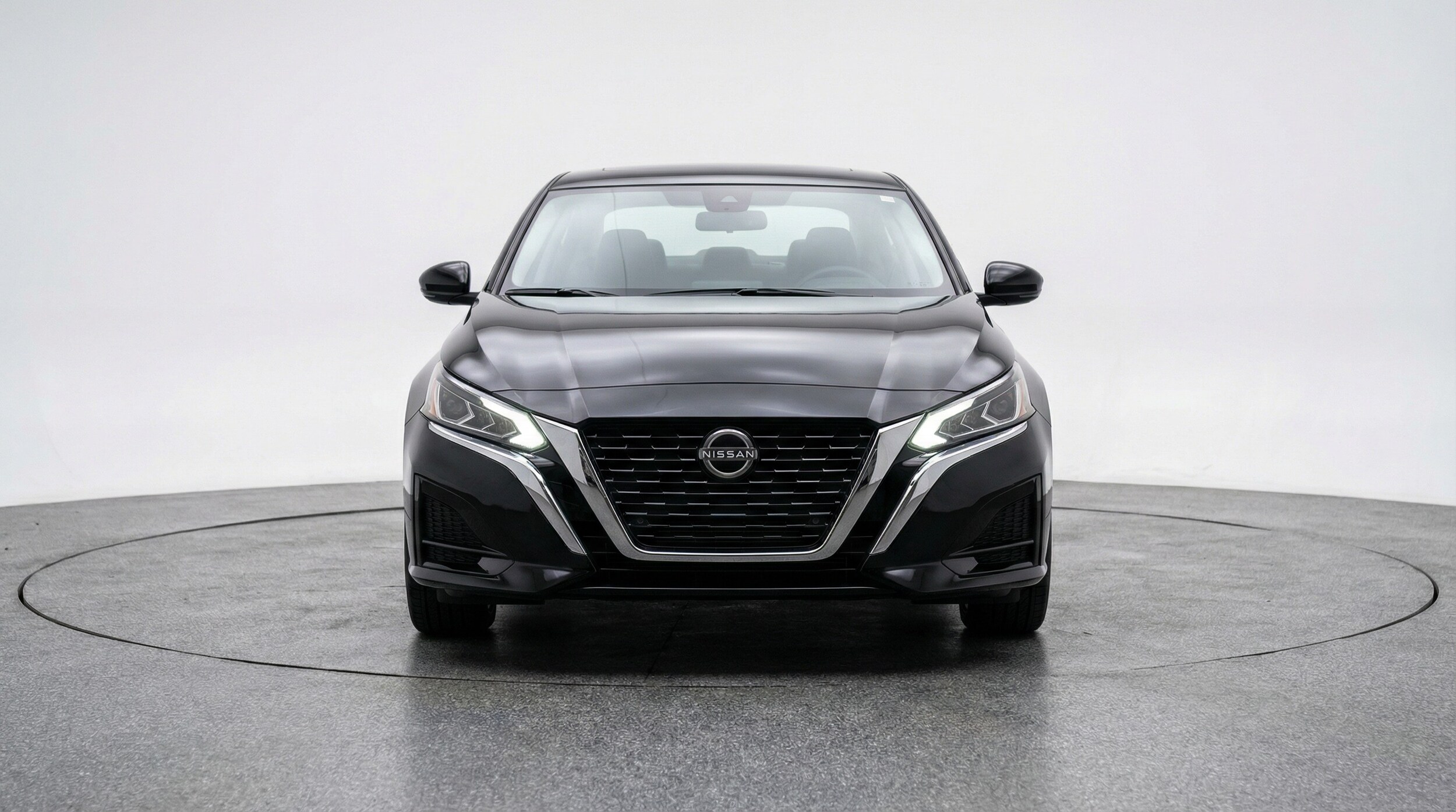 Thumbnail: 2025 Nissan Altima - 2