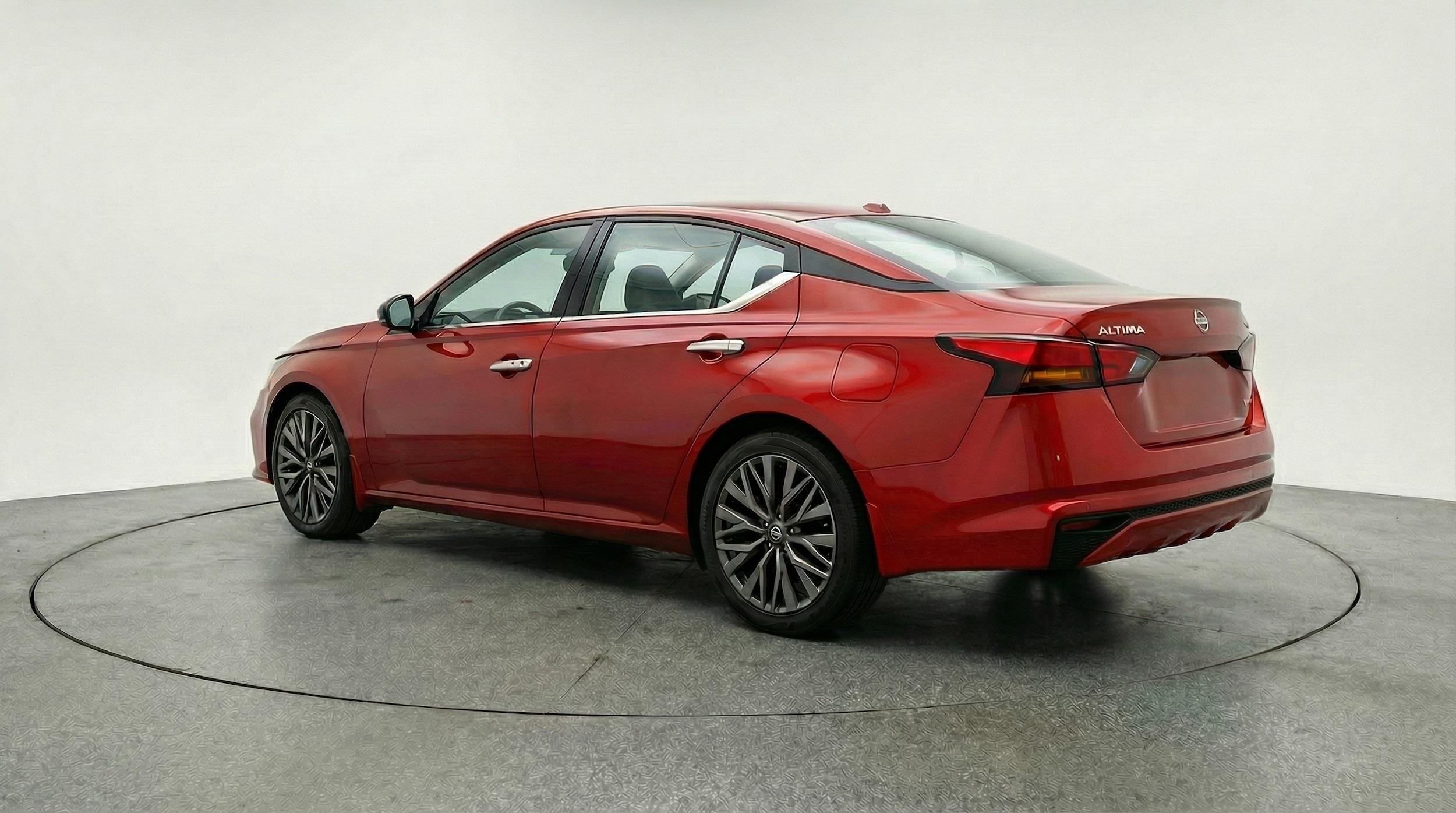 Thumbnail: 2025 Nissan Altima - 5