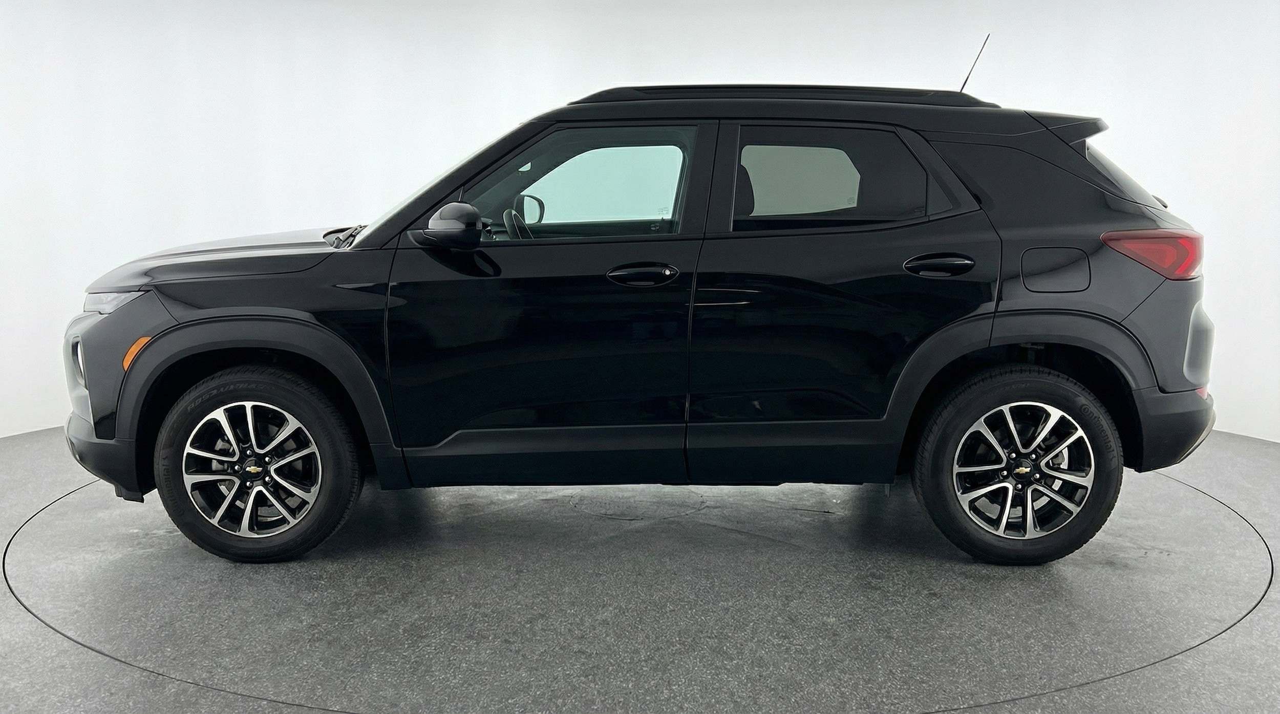 Thumbnail: 2025 Chevrolet TrailBlazer - 5