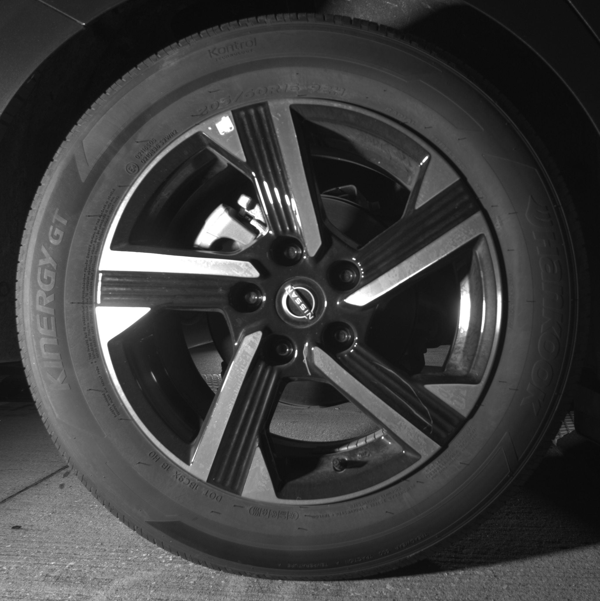 Thumbnail: 2025 Nissan Sentra - 12