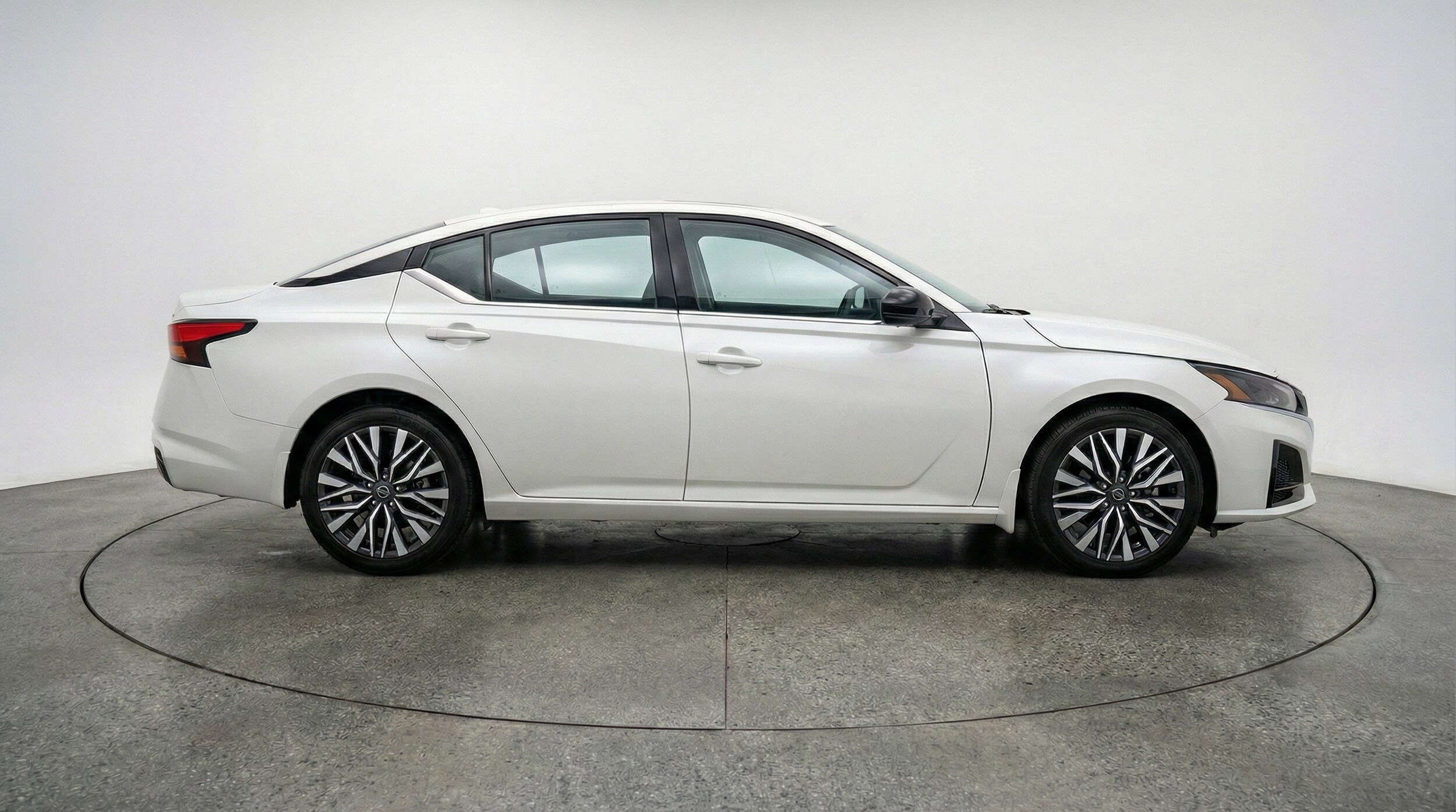 Thumbnail: 2025 Nissan Altima - 11