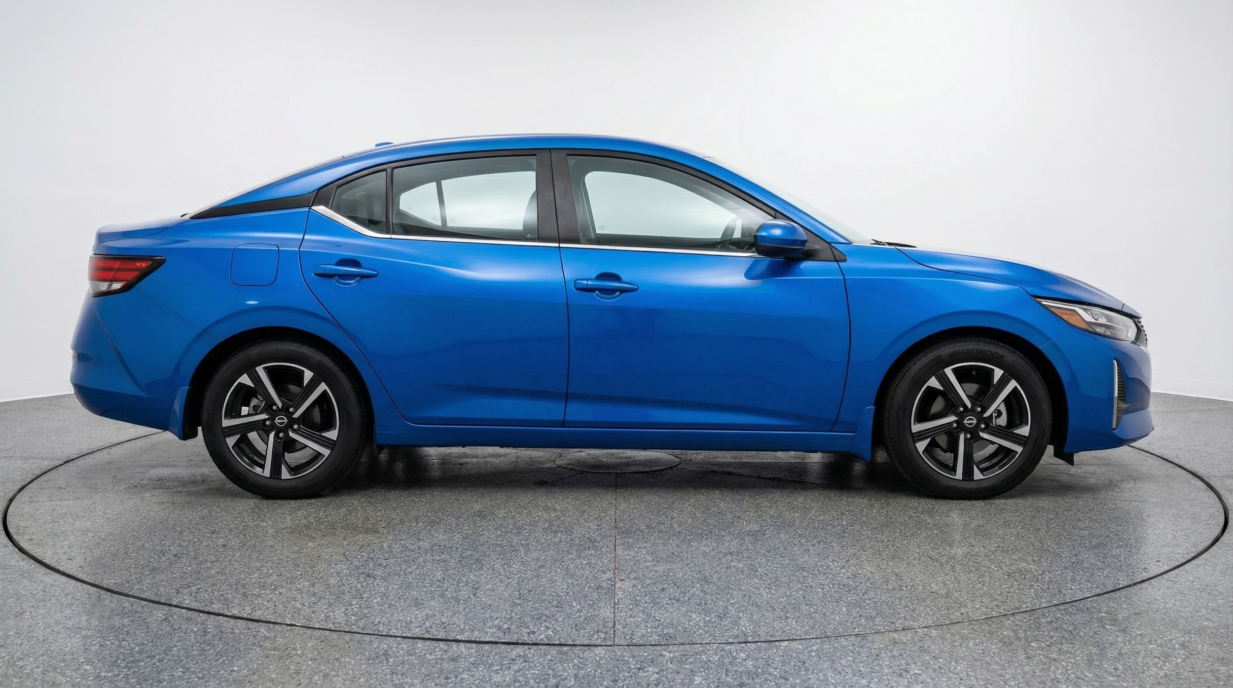 Thumbnail: 2025 Nissan Sentra - 8