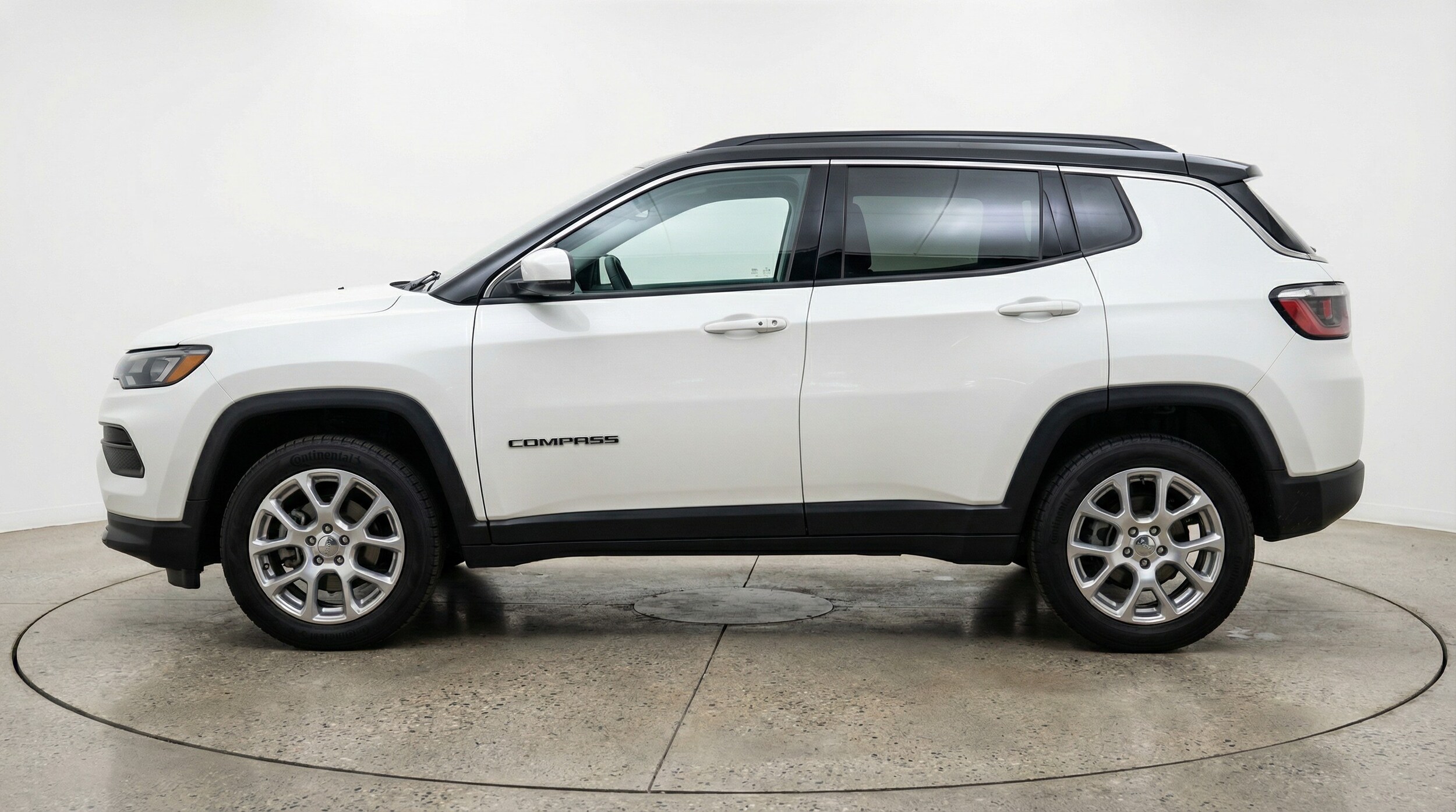Thumbnail: 2025 Jeep Compass - 4