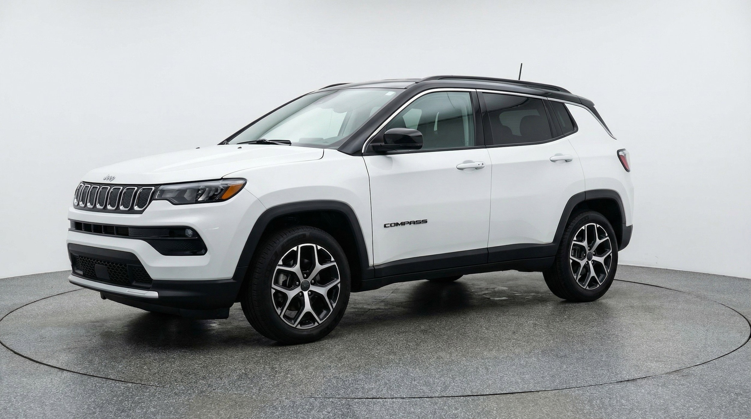 Thumbnail: 2025 Jeep Compass - 3