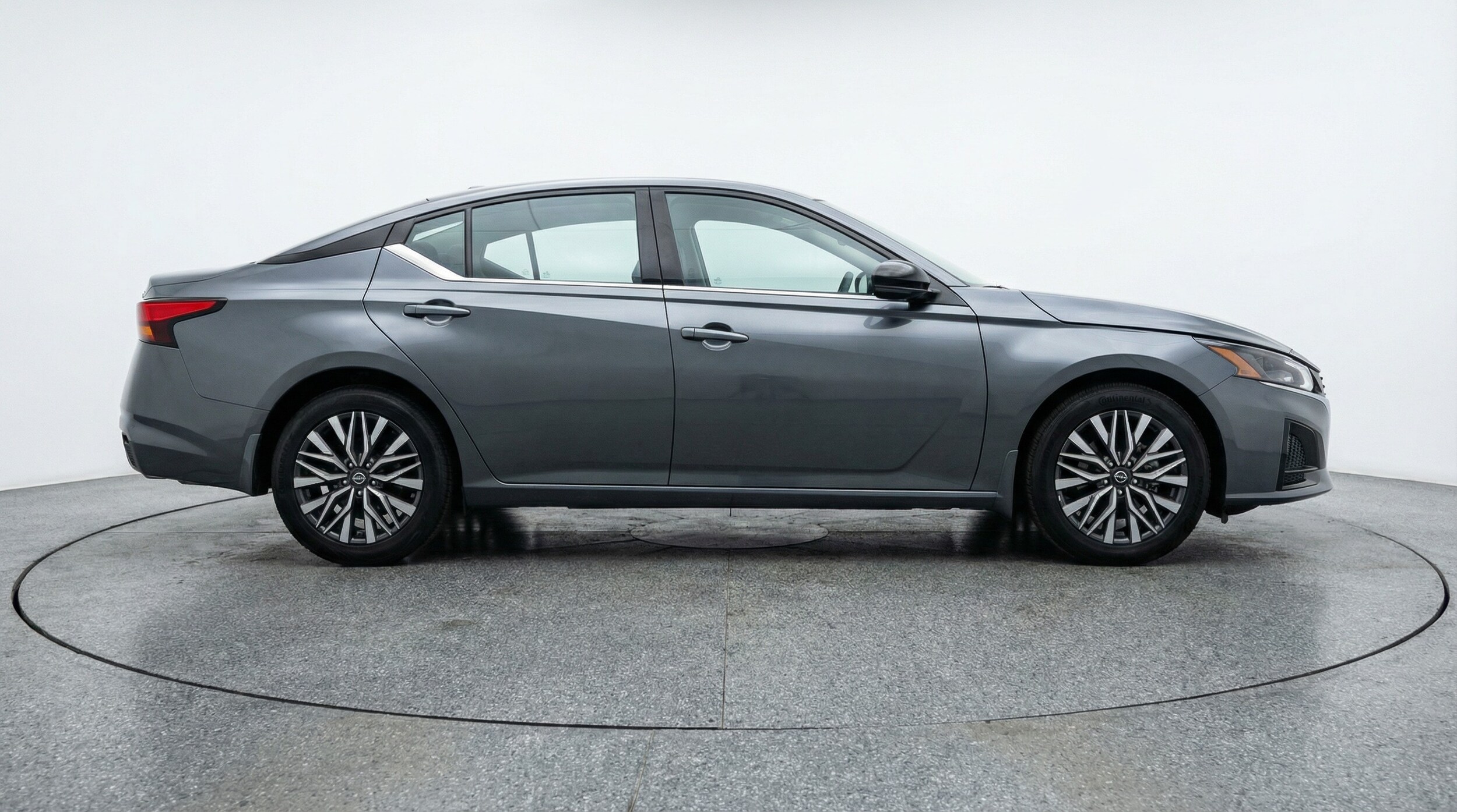 Thumbnail: 2025 Nissan Altima - 8