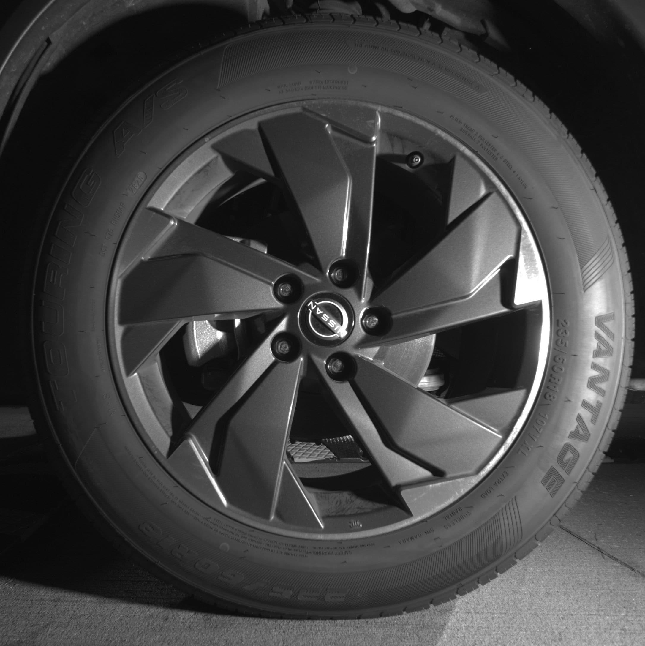 Thumbnail: 2025 Nissan Rogue - 9