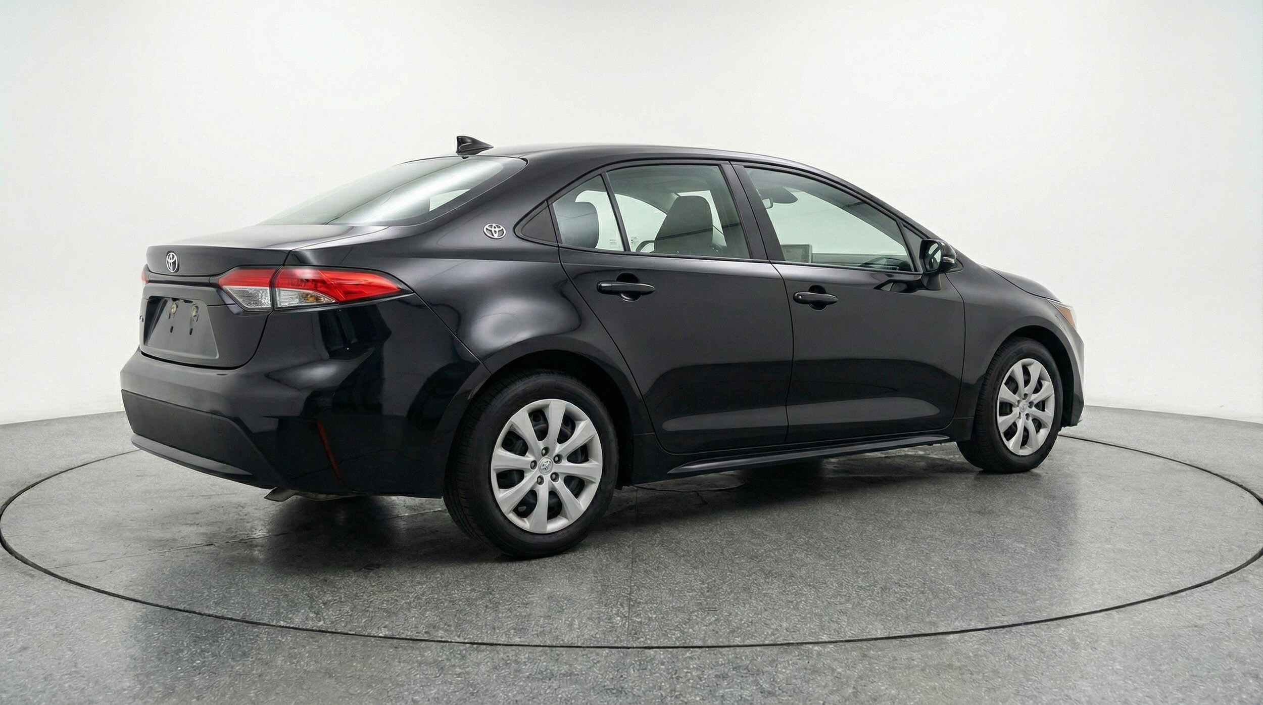 Thumbnail: 2025 Toyota Corolla - 9