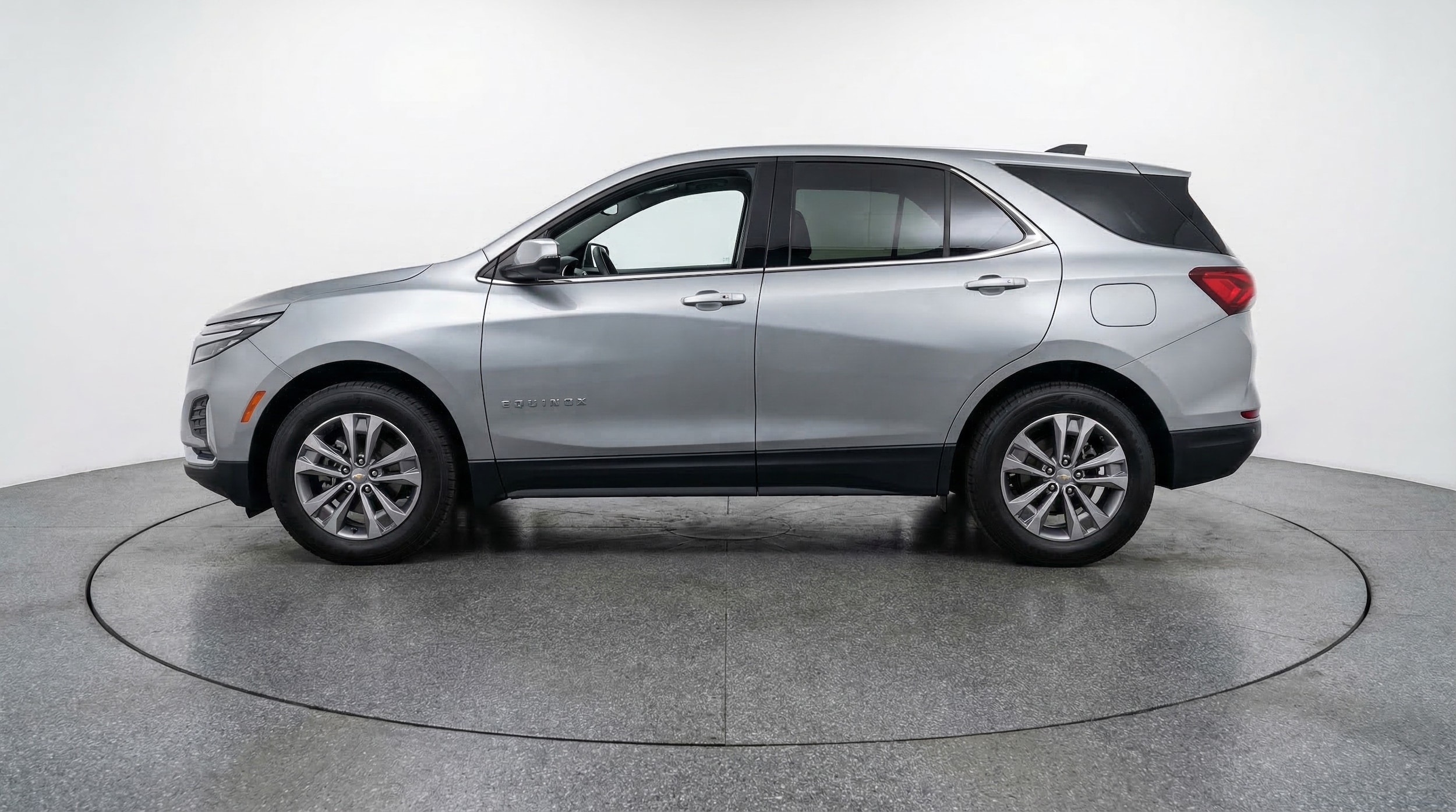 Thumbnail: 2025 Chevrolet Equinox - 4