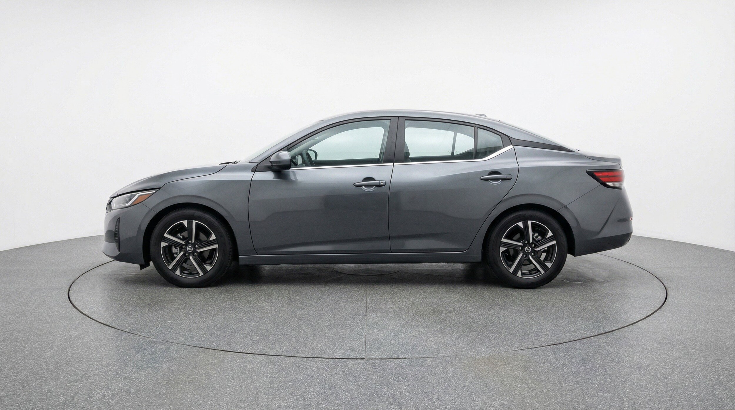 Thumbnail: 2025 Nissan Sentra - 5